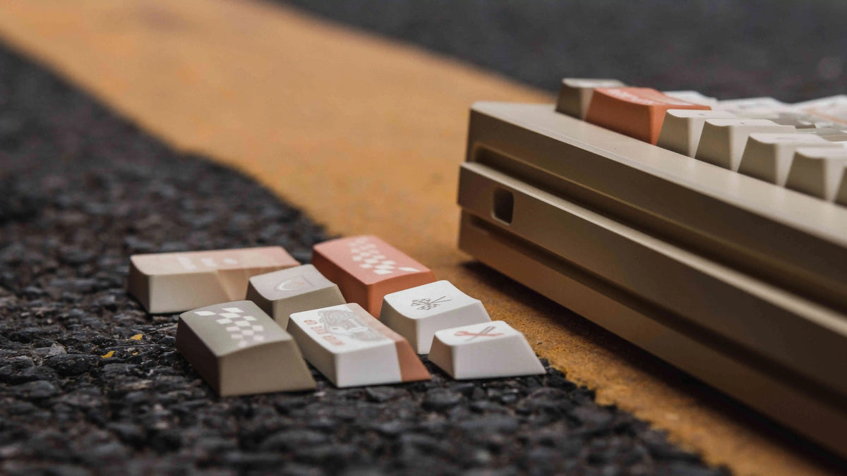 24 HEURES DU MANS Theme PBT Material, Chuangqi Racing, Car Rally Creative Keycaps, Mechanical Keyboard Replacement Keycap Set, suitable for 61/64/68/75/84/87/104 Key Mechanical Keyboard