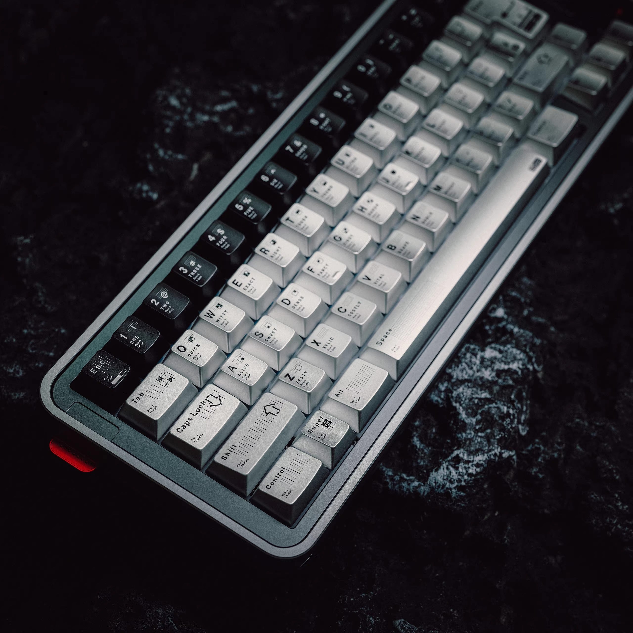 Parameterized V2 aluminum alloy CNC keycap set, metal personalized keycap original factory height set