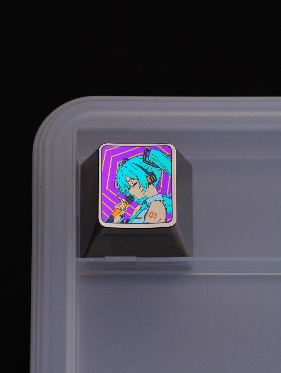 Hatsune Miku theme design, 1U titanium alloy personalized key cap, music animation metal decorative key cap, mechanical keyboard can replace art key cap