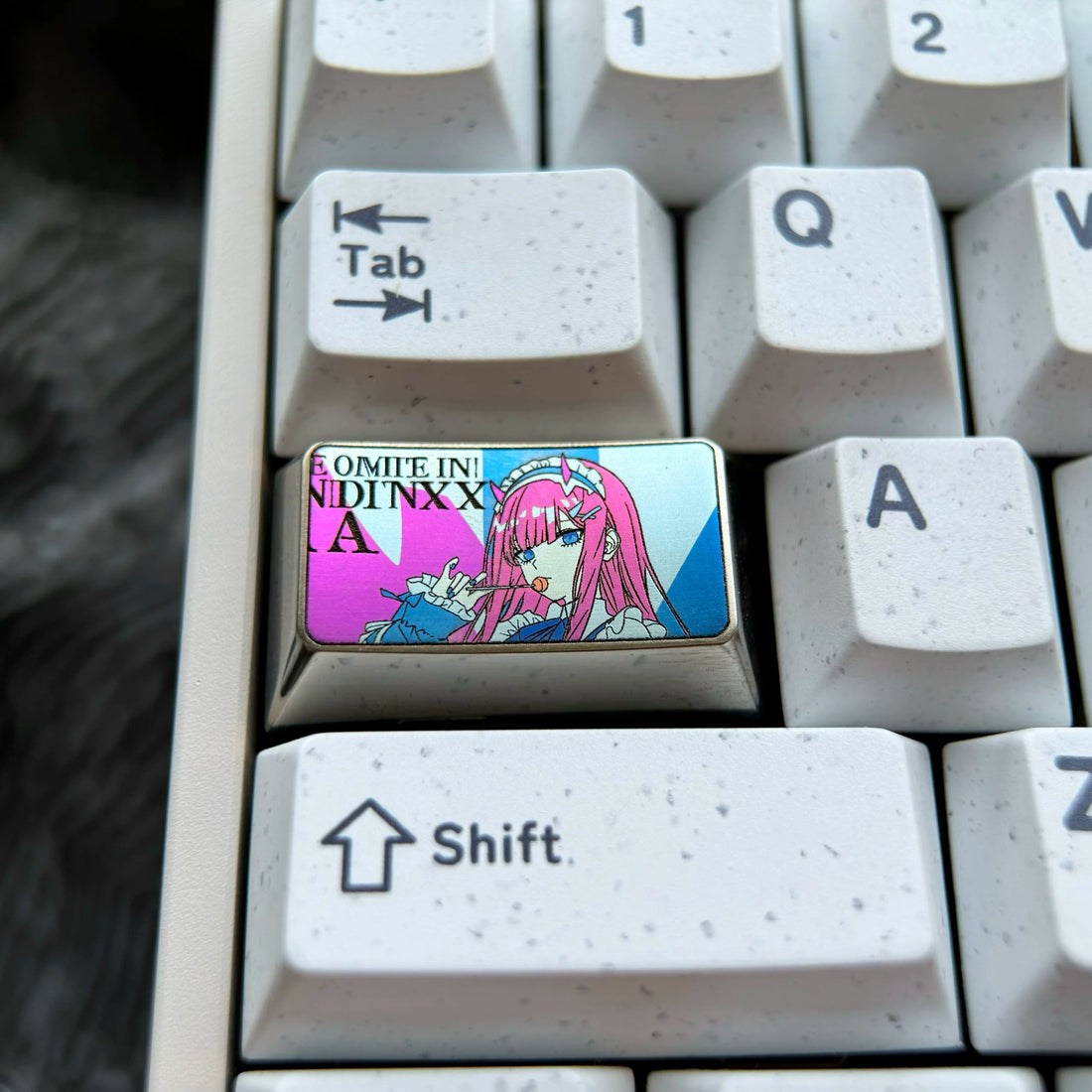 DARLING in the FRANXX, Zero Two 1.75U titanium alloy personalized keycaps, anime, gaming, cultural and creative mechanical keyboard decorative keycaps