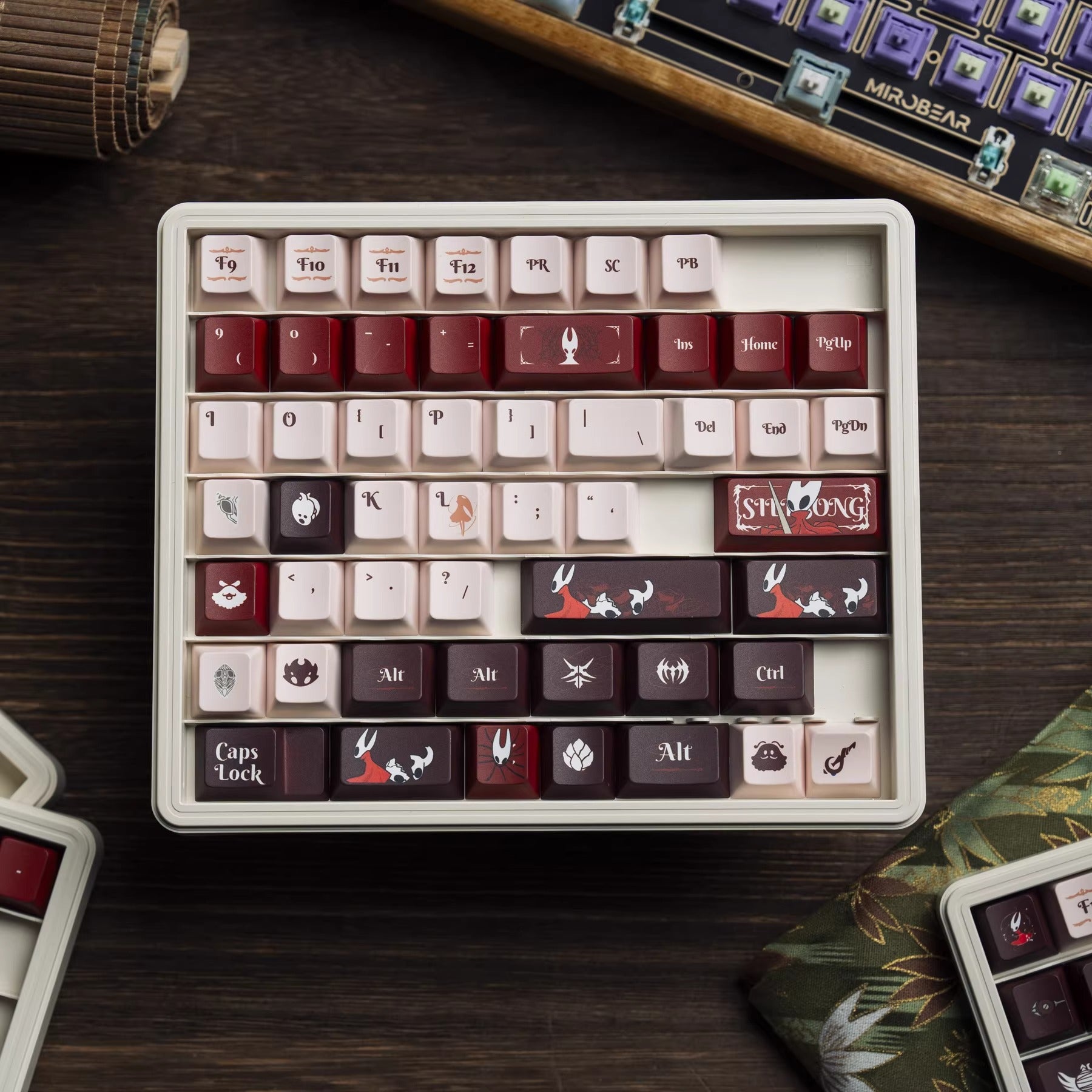 The Hollow Knight theme, PBT material, sublimation, Personalized keycap set, original factory height mechanical keyboard decorative keycap set