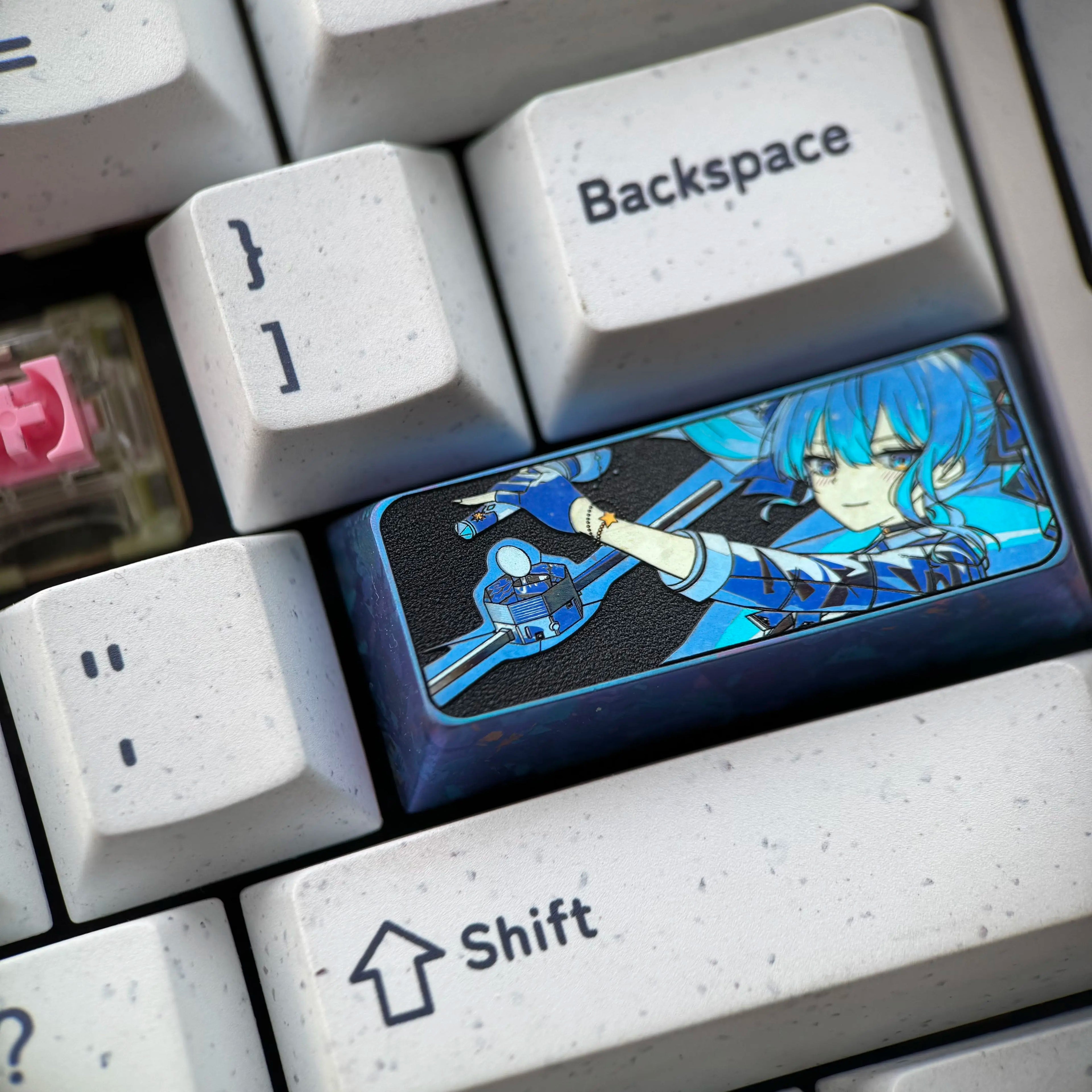 Hoshimachi Suisei, 2.25U titanium alloy personalized keycaps, metal carved decorative keycaps
