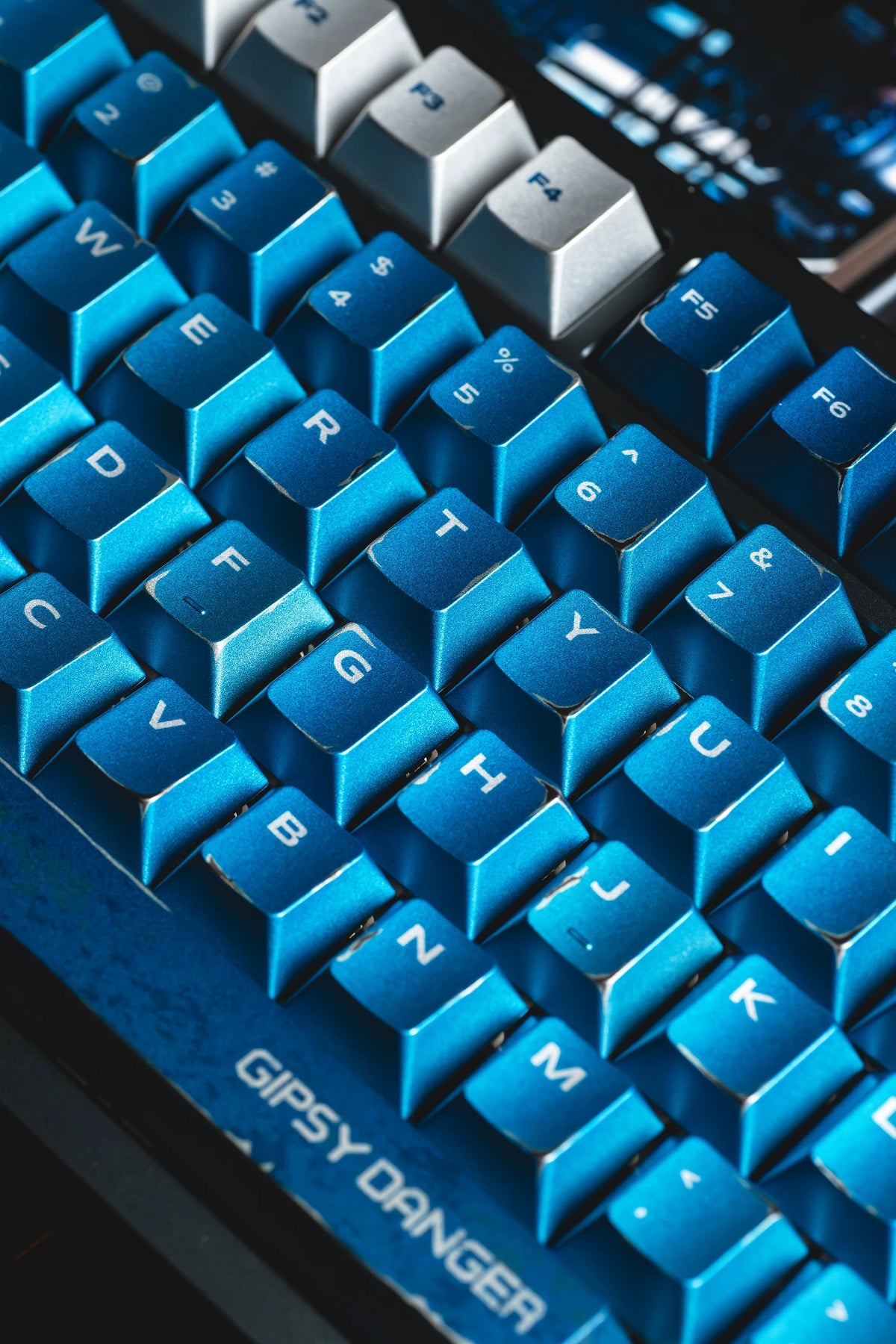 Pacific Rim, Gipsy Danger theme, metallic paint texture PBT material anime and game cultural and creative keycaps set, Compatible with 61/64/68/75/84/87/104 Key Mechanical Keyboard Keycap Set