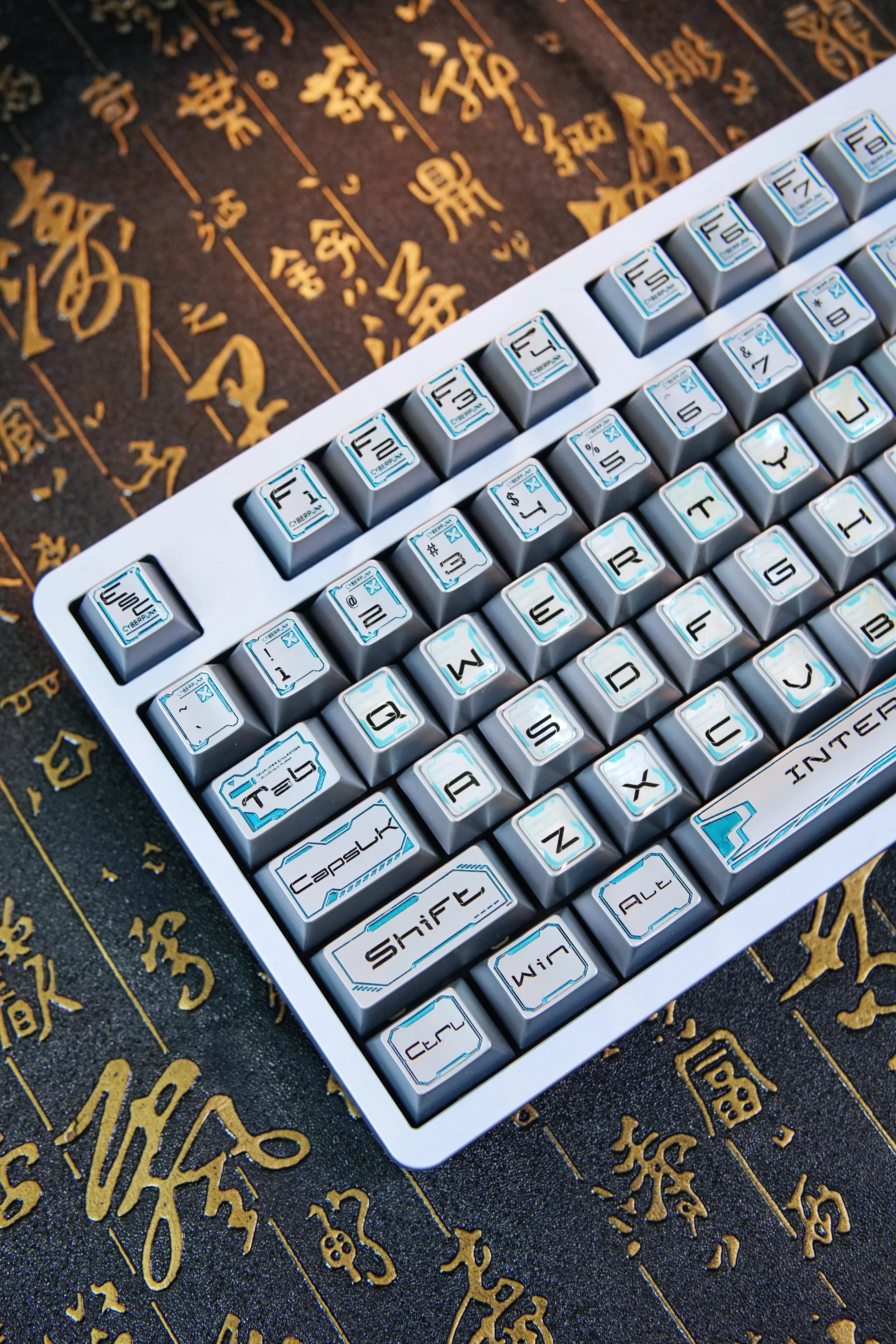 Interstellar theme, futuristic technology style metal keycap set, original high metal carved decorative keycaps