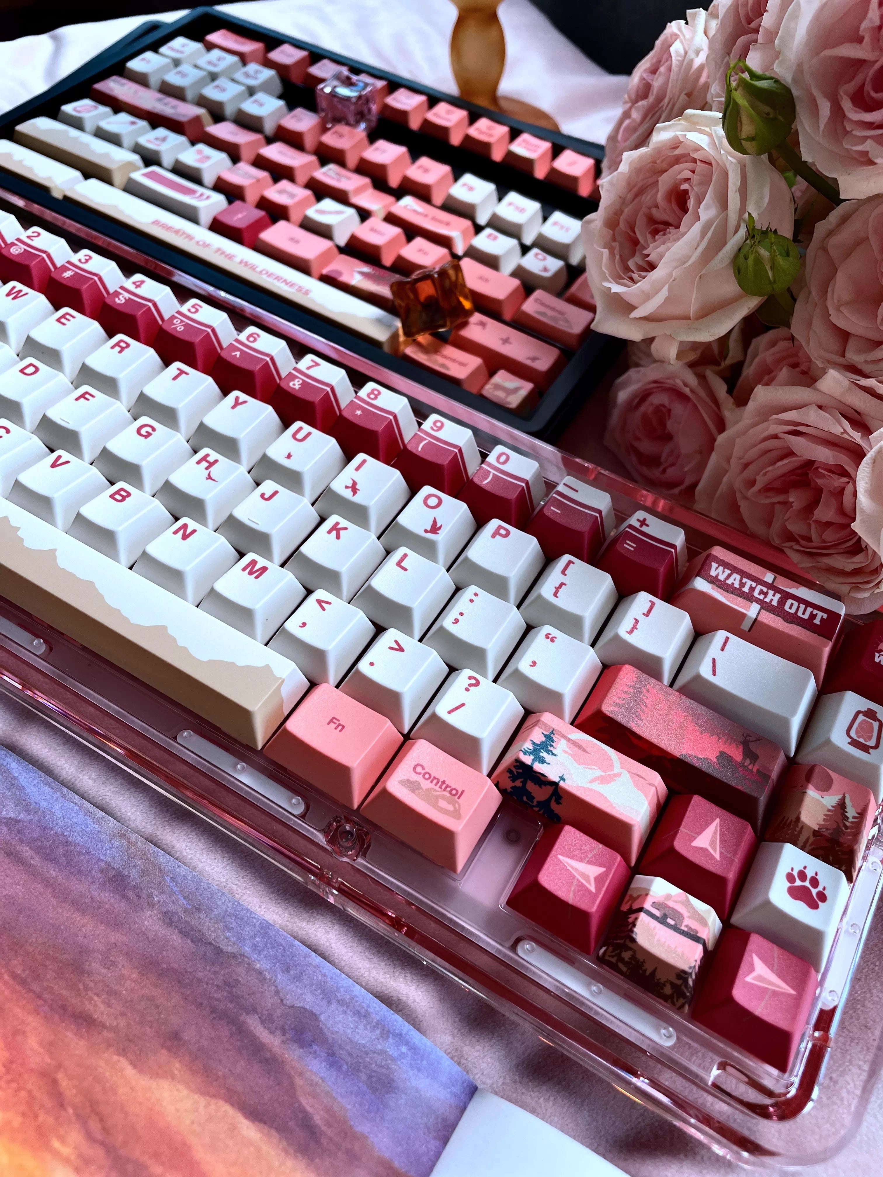 Personalized keycap set with Twilight Wilderness theme, featuring a red main tone and original high PBT material for personalized customization of mechanical keyboard keycaps