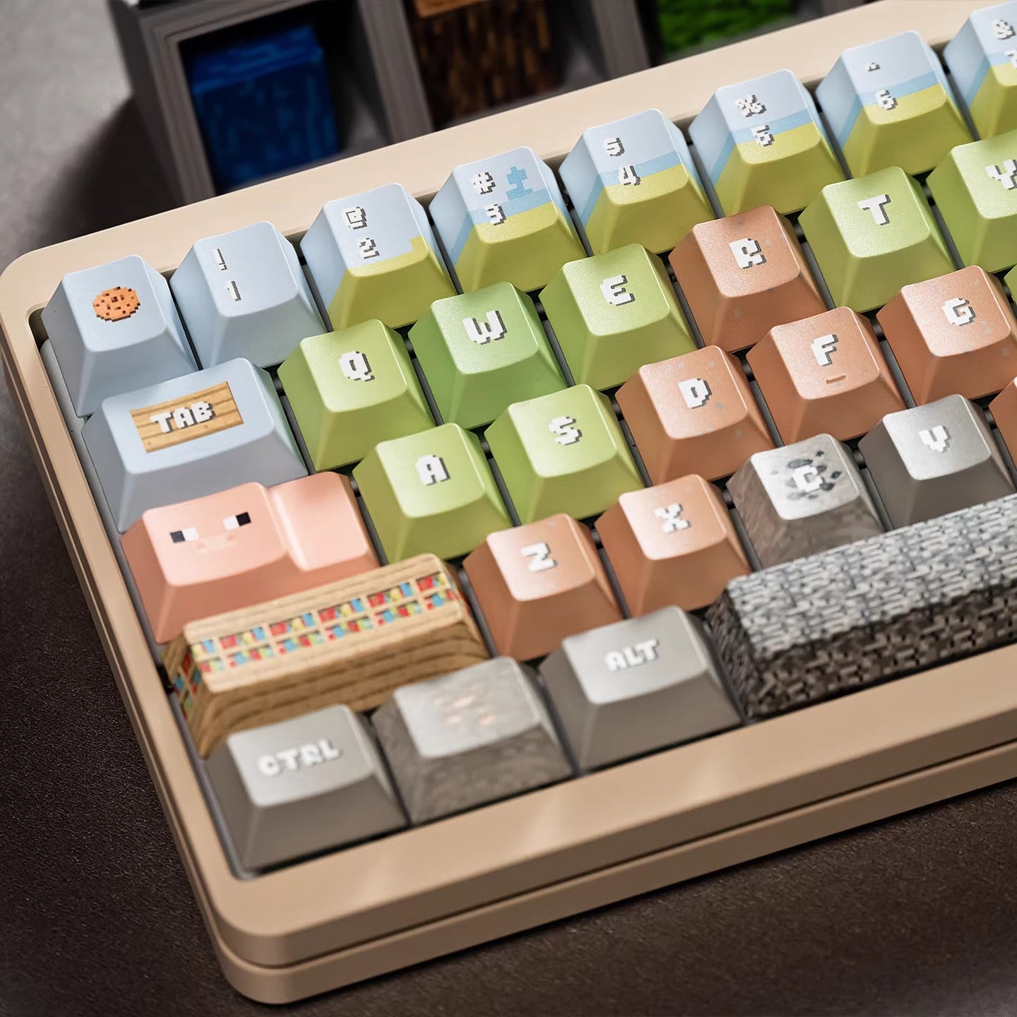 Minecraft theme design, R2 version, side engraved translucent characters/folded edges translucent side engraved keycaps, customized magnetic axis mechanical keyboard PBT thermal sublimation original factory highly personalized keycaps set