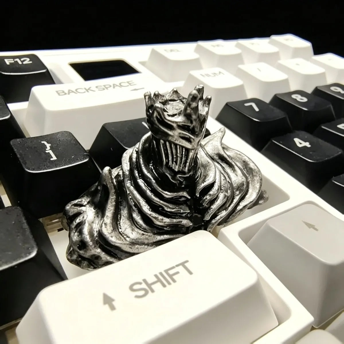 ELDEN RING NIGHTREEGN, Heolstor 2.25U resin coated personalized keycaps, game culture creative keycaps, mechanical keyboard decorative keycaps