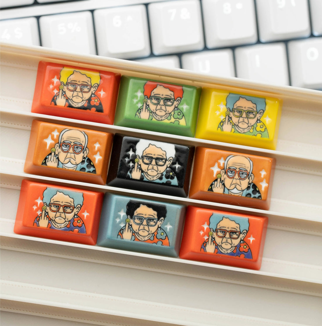 Grandpa and grandma are in a good mood. Illustration theme, hand drawn, creative underglaze color, ceramic keycaps, niche creativity, personalized keycaps, mechanical keyboards, DIY accessories, trendy customization, decorative keycaps