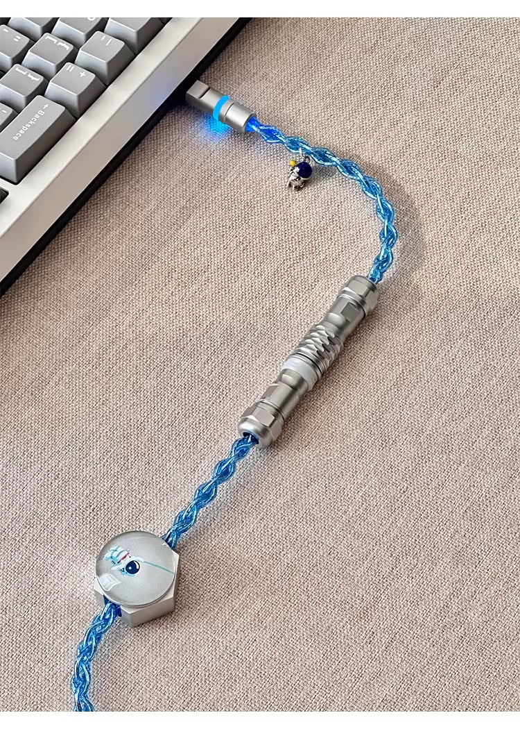 Astronaut theme 1.7m single crystal copper four strand aviation plug customized handmade wire Type-C plug with luminous