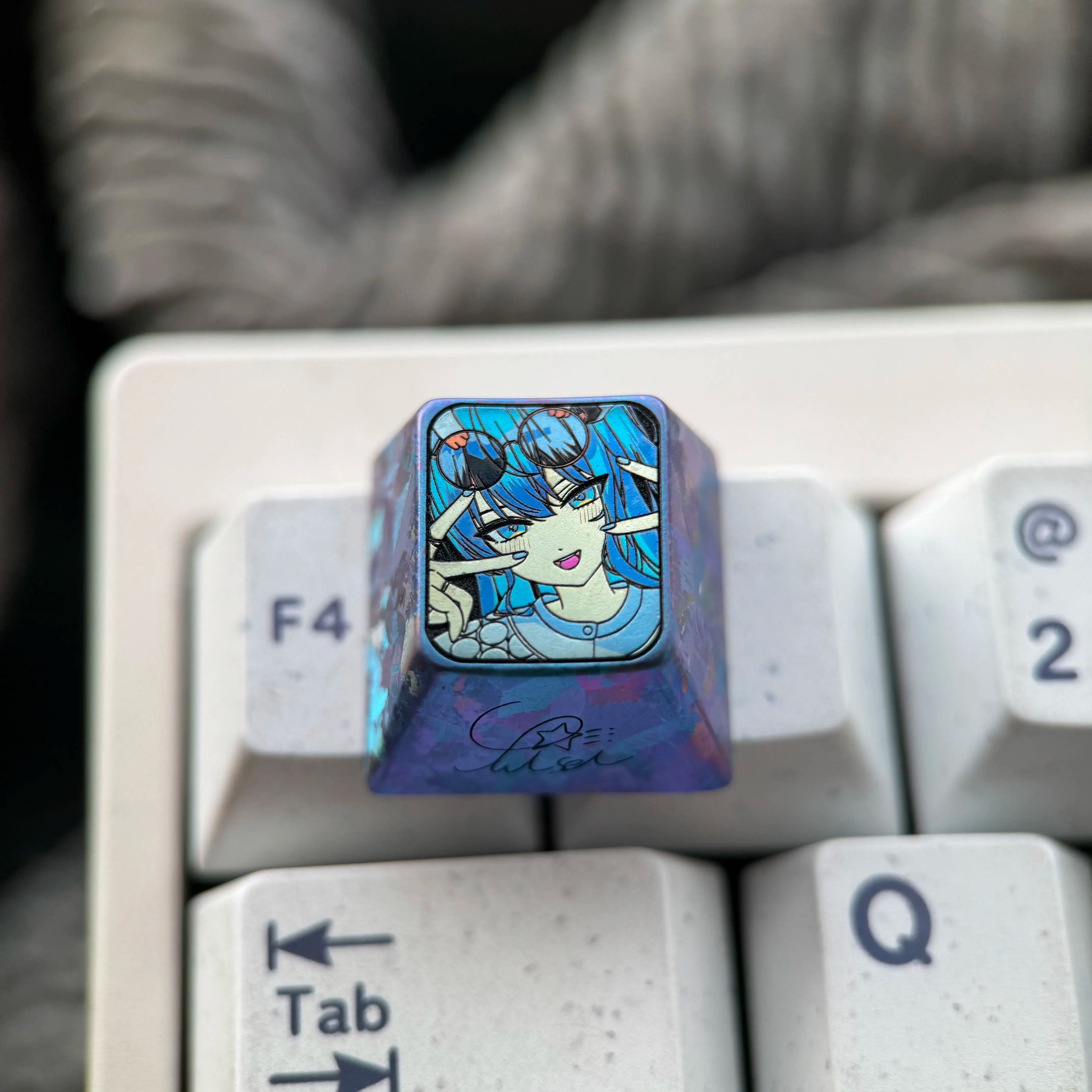 Hoshimachi Suisei, 1U titanium alloy personalized keycap, anime, gaming, cultural and creative mechanical keyboard decoration keycap