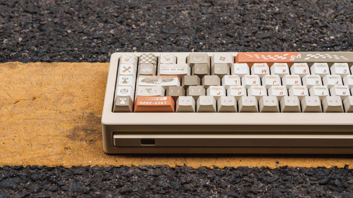 24 HEURES DU MANS Theme PBT Material, Chuangqi Racing, Car Rally Creative Keycaps, Mechanical Keyboard Replacement Keycap Set, suitable for 61/64/68/75/84/87/104 Key Mechanical Keyboard