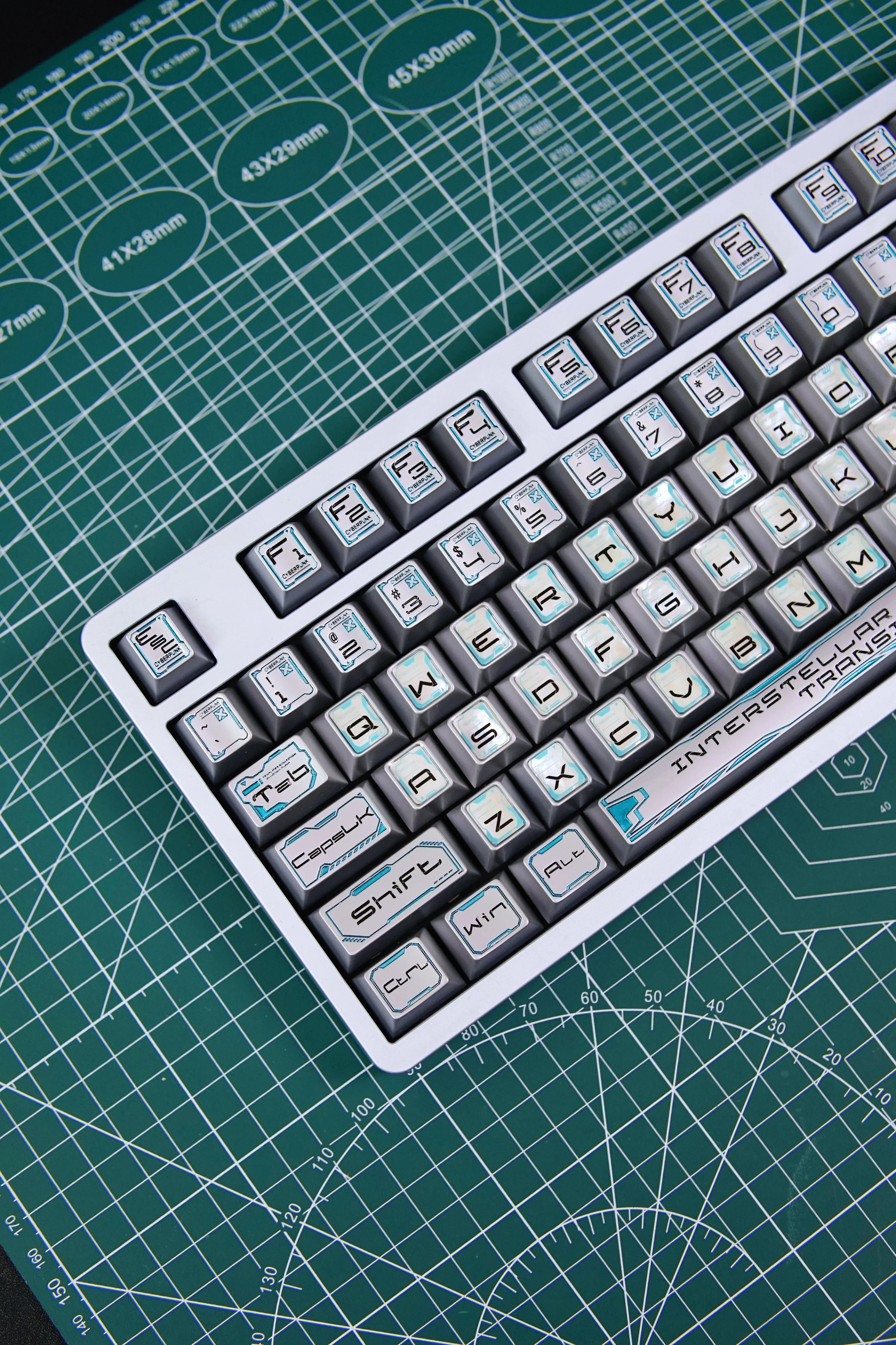 Interstellar theme, futuristic technology style metal keycap set, original high metal carved decorative keycaps