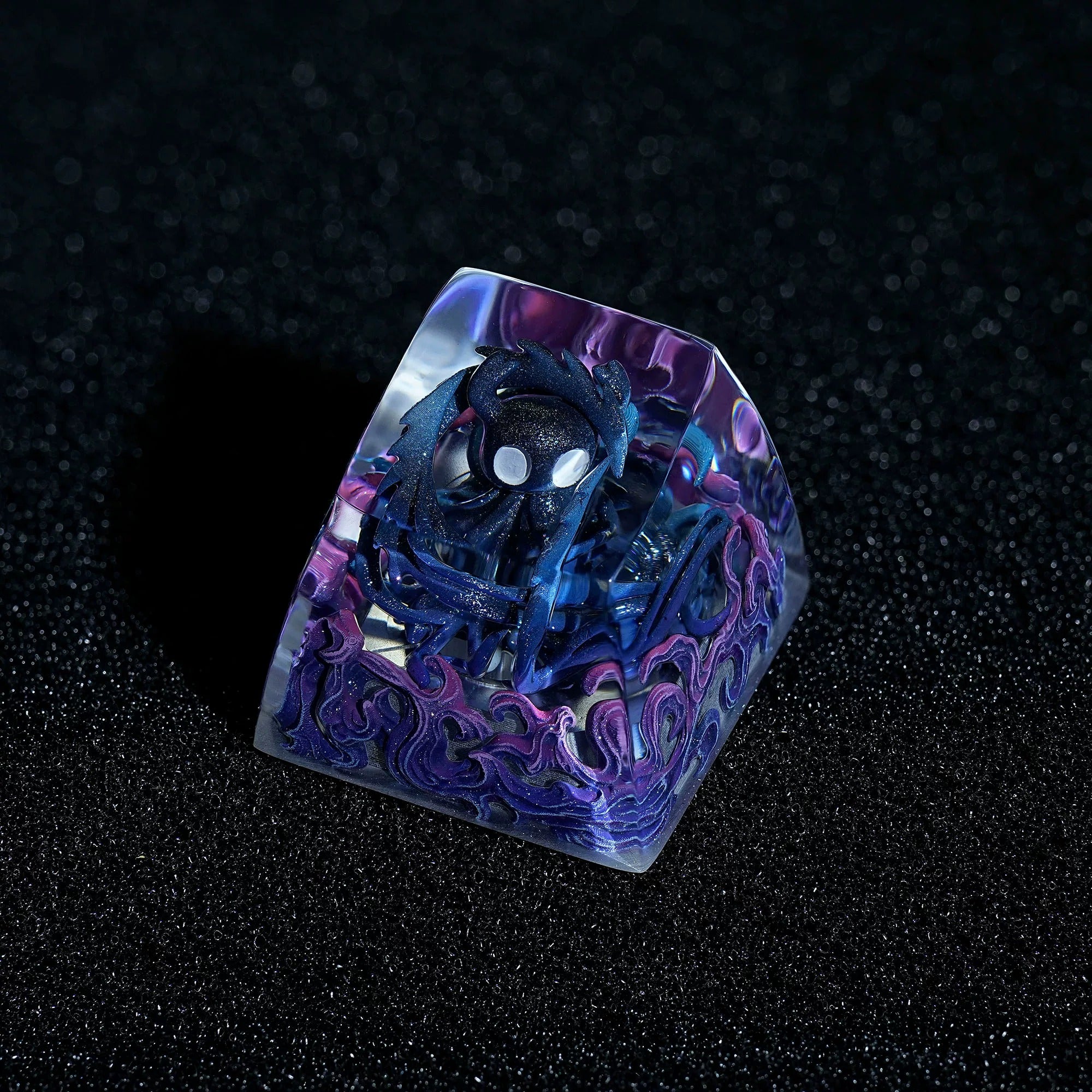 Hollow Knight Void Knight Personalized Transparent Crystal Resin Personalized Keycaps, Mechanical Keyboard Creative Decorative Keycaps Artissankeycaps