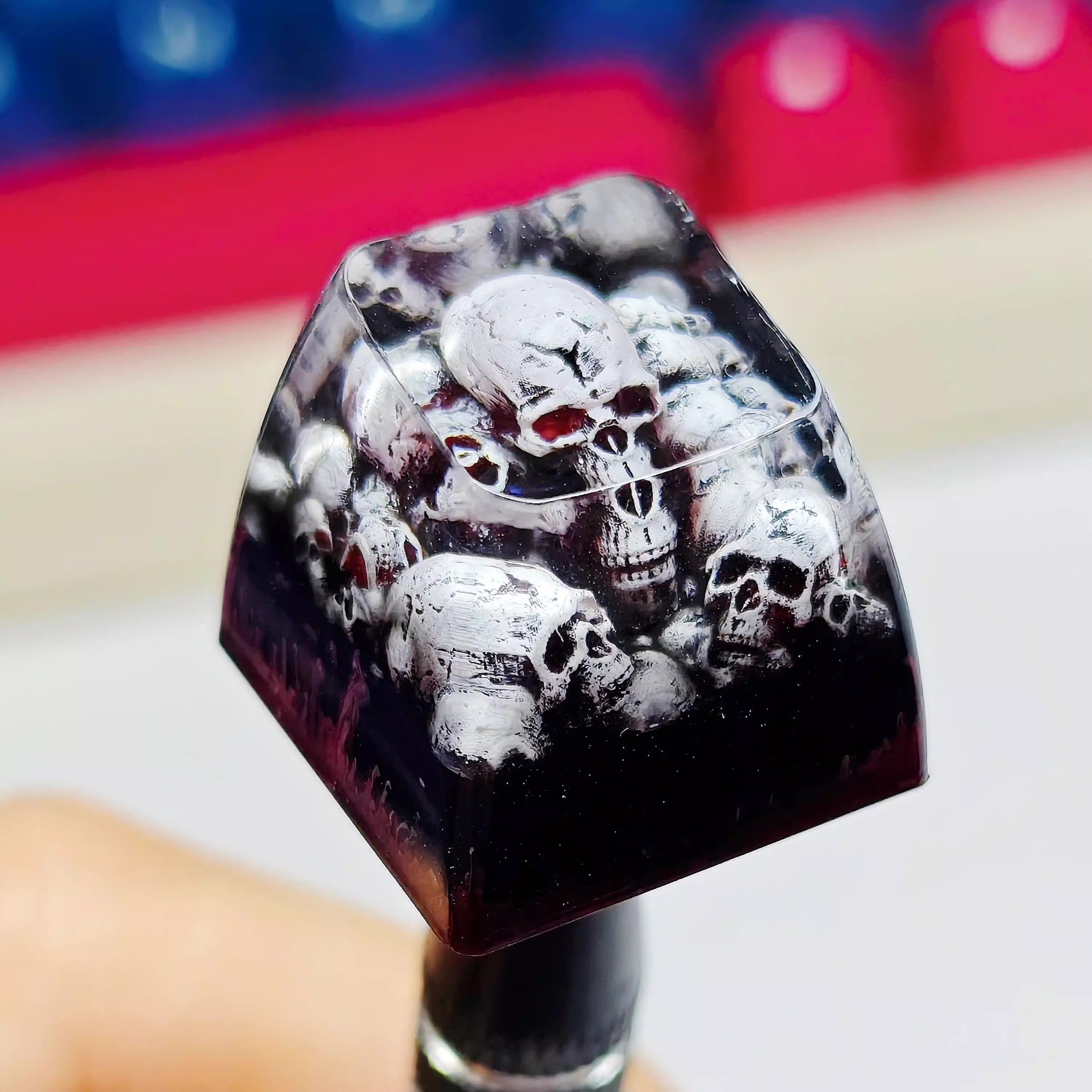 Dark Gothic style, skull crystal resin personalized keycaps, dark 1U resin decorative keycaps