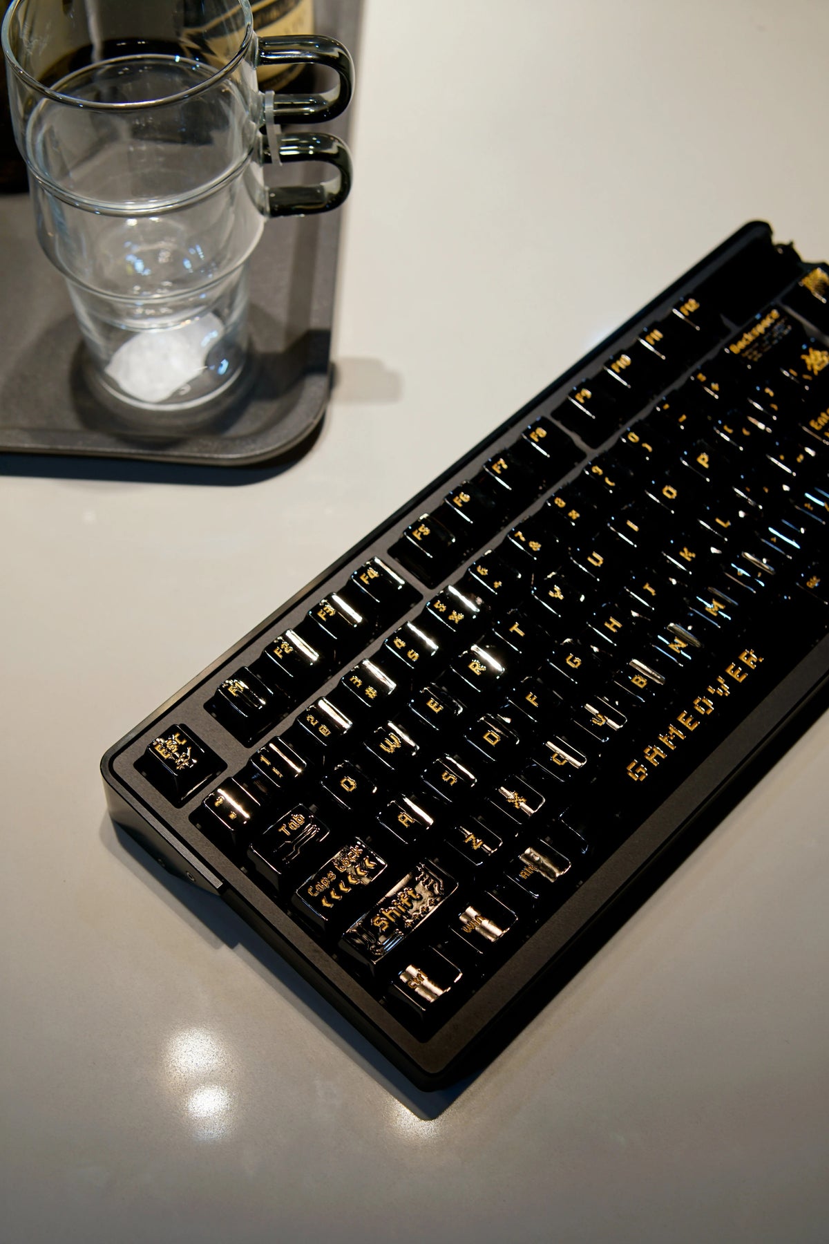 Pixel game theme original design retro arcade game personalized keycap set metal keycap glossy black electroplating, electroplating coating compatible with ROG Extreme ASUS estore/Angry Miao/Razer