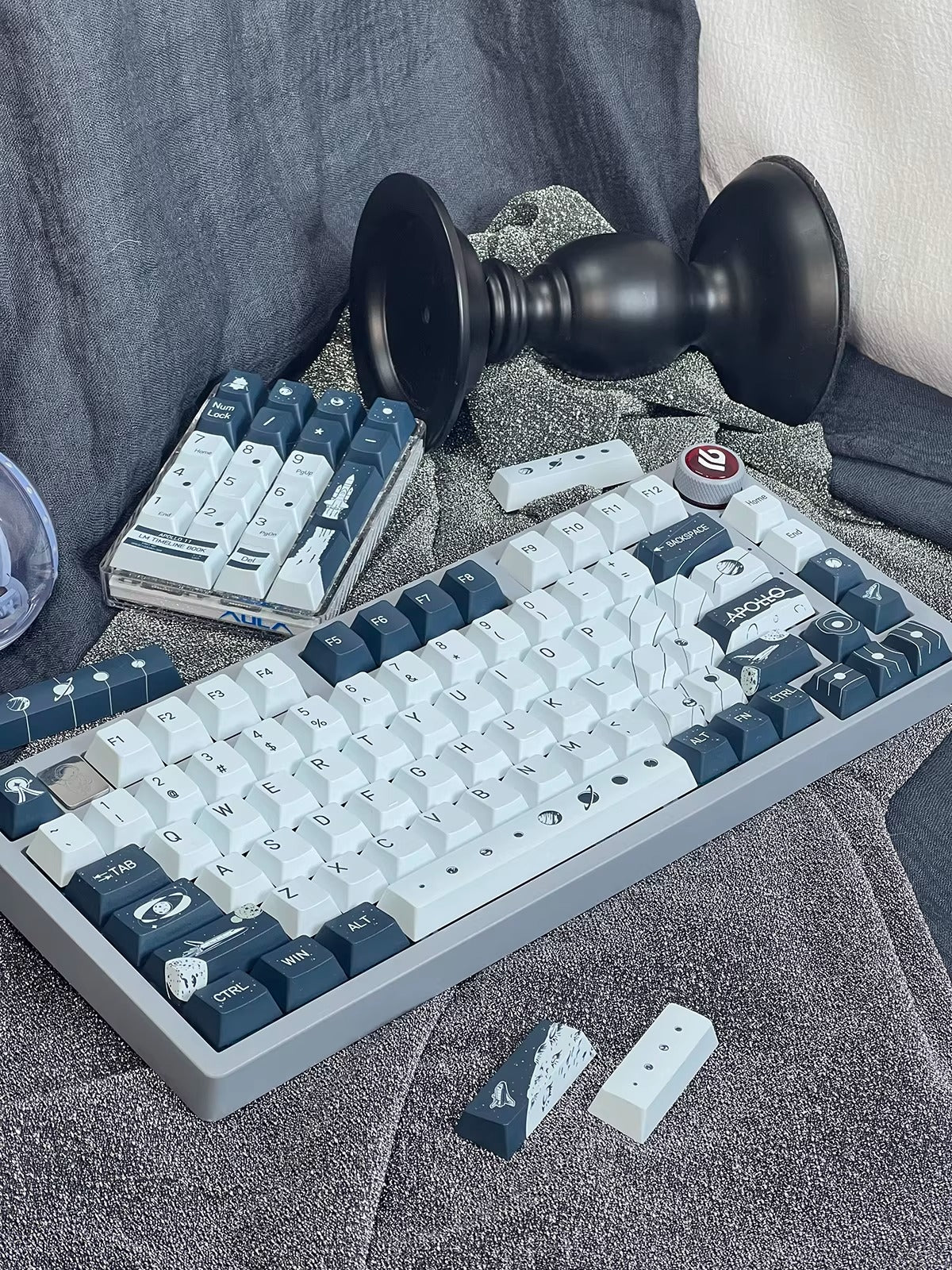 Astronaut Space Series, Apollo Moon Landing Theme PBT material, sublimation, Personalized keycap set, original factory height mechanical keyboard decorative keycap set