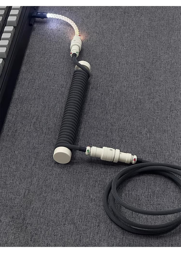 Three segment cold and warm light aviation plug, manually customized data cable, wild color matching magnetic shaft mechanical keyboard cable