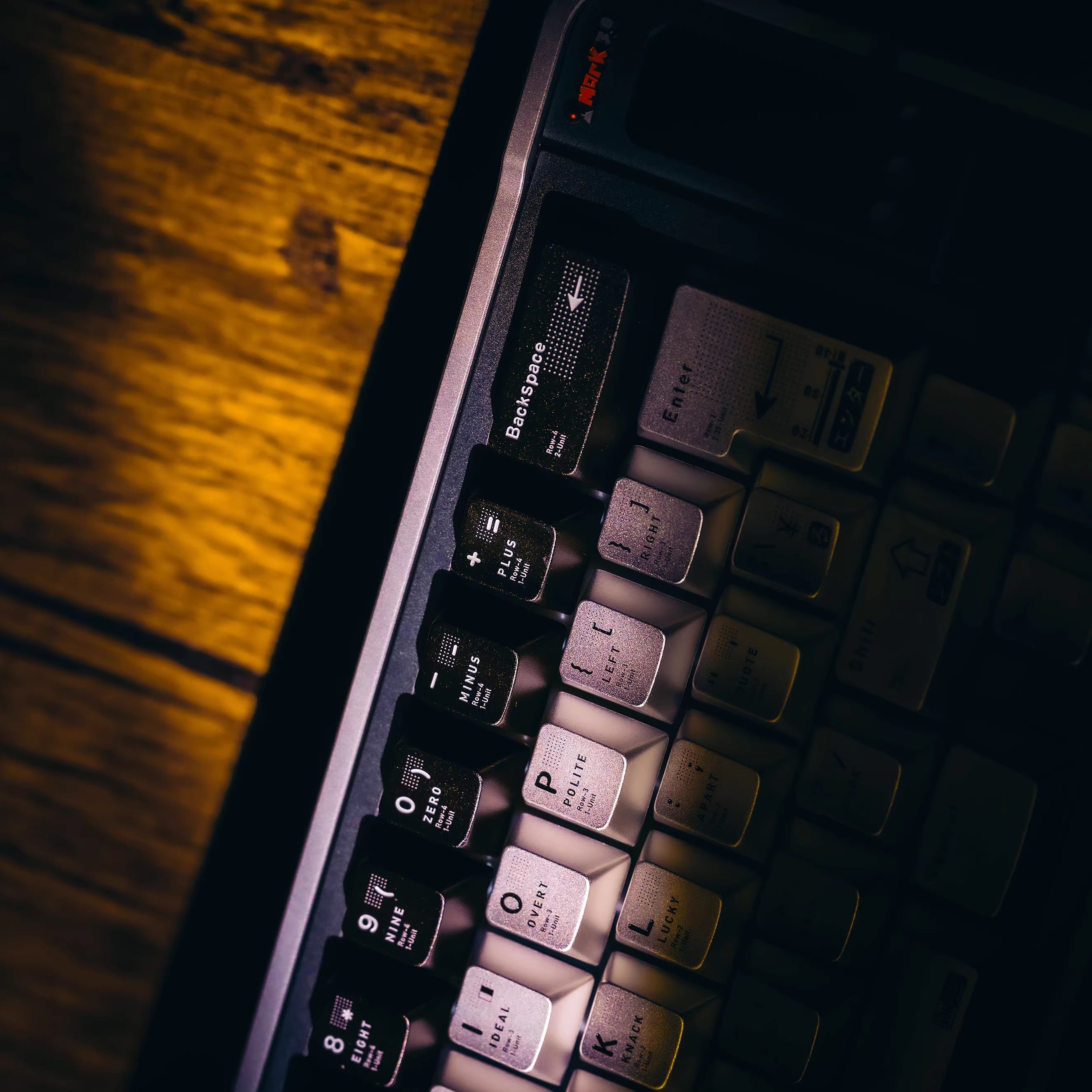 Parameterized V2 aluminum alloy CNC keycap set, metal personalized keycap original factory height set