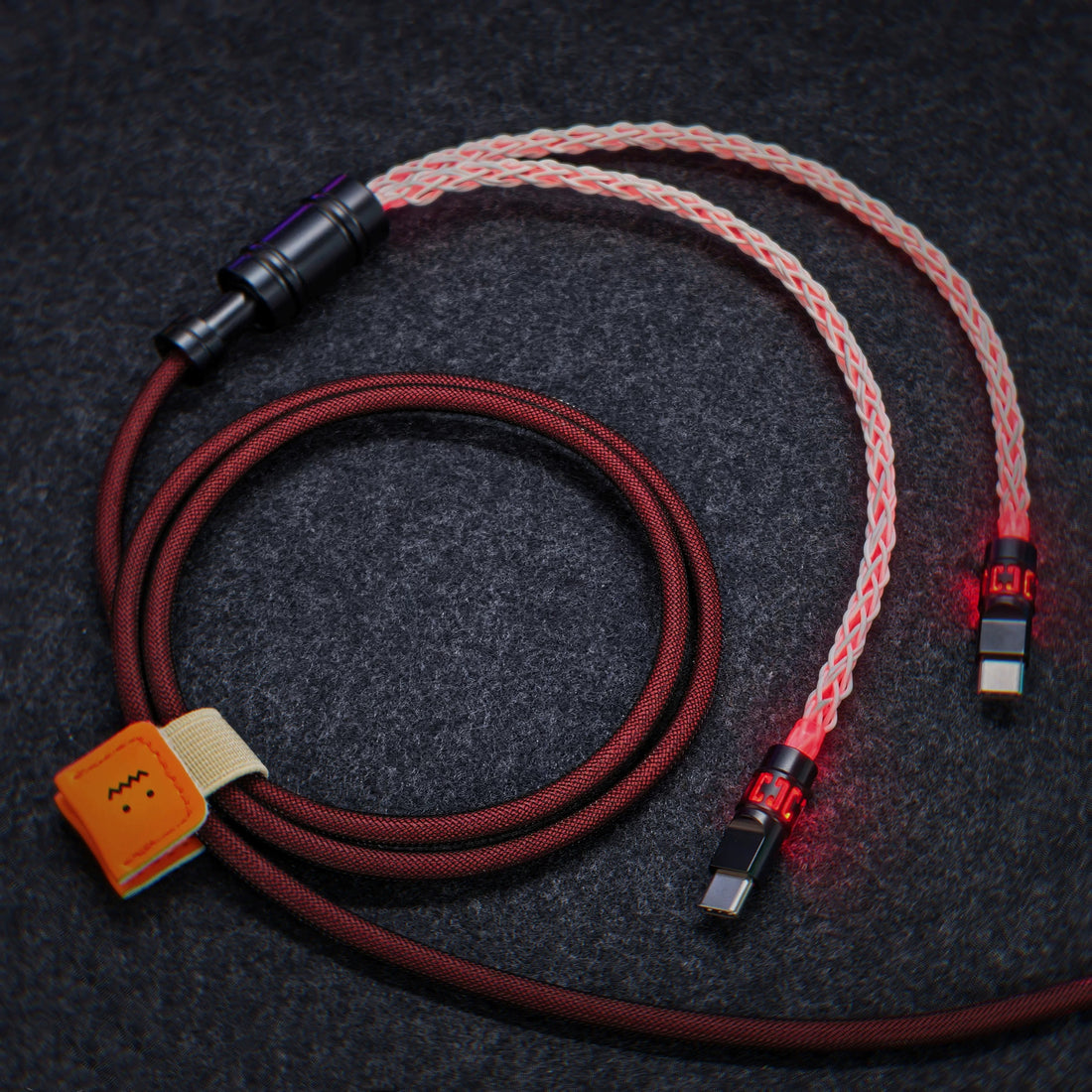 Customized manual data cable for mechanical keyboard, split into two e-sports aviation plug cables, dual 8K luminous data cables, magnetic axis mechanical keyboard