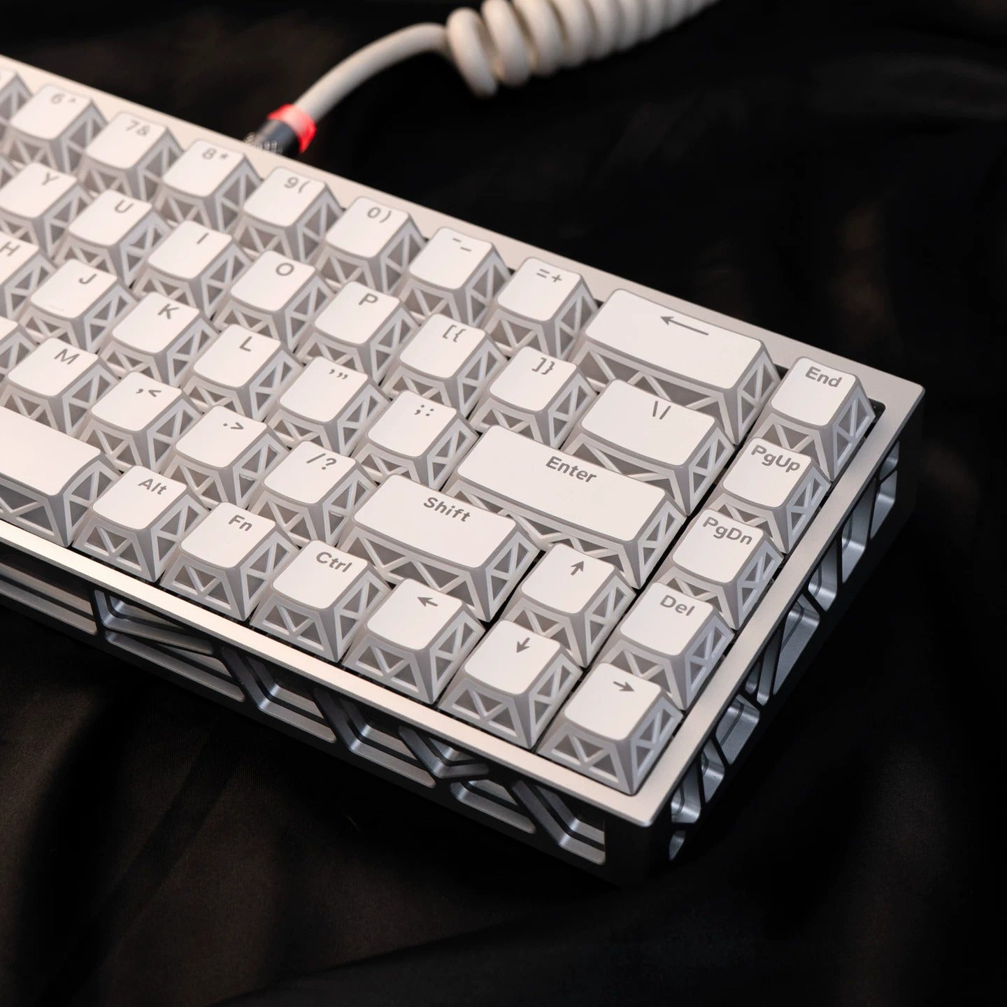 White translucent minimalist design keycap folding shadow, 4-sided hollow translucent front engraving customized keyboard PC+PBT compatible with 61/64/68/75/84/87/104 mechanical keyboard
