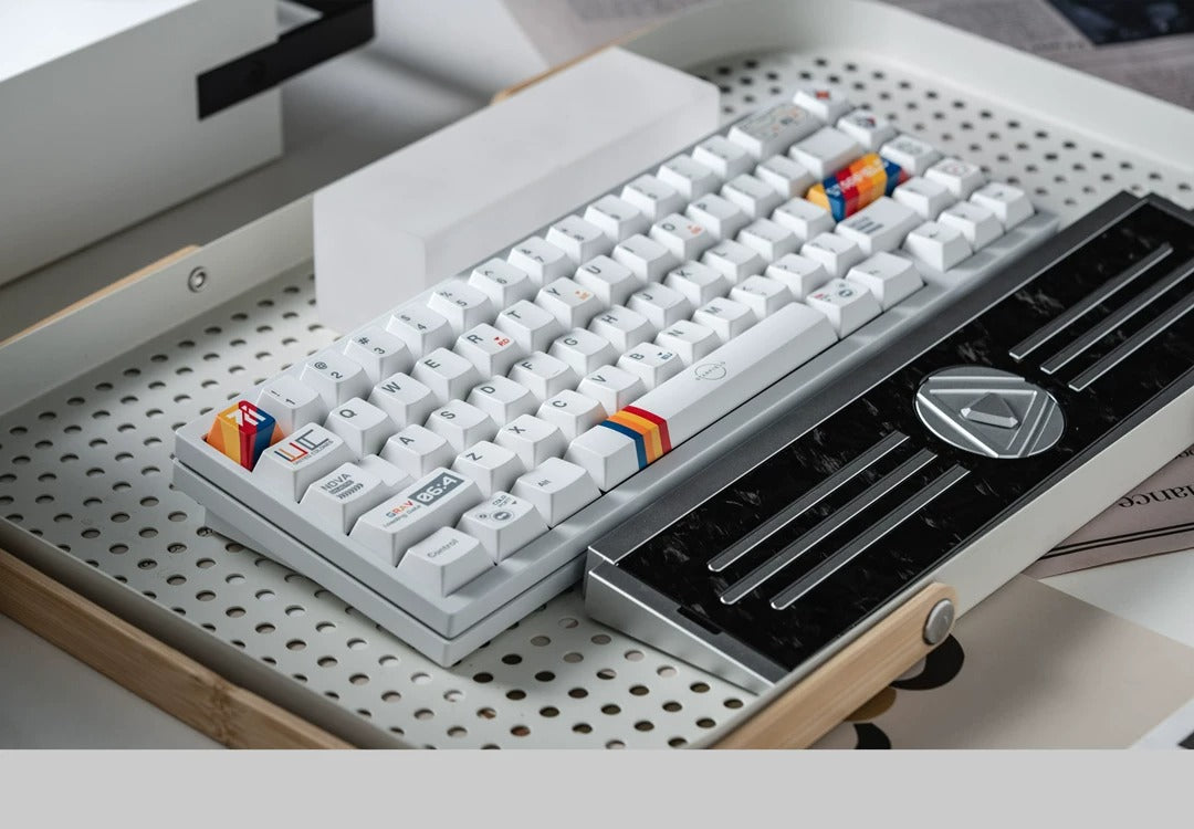 Starfield themed design, creative keycap set, PBT material personalized keycap set, mechanical keyboard replacement decorative keycaps, compatible with 61/64/68/75/84/87/104 key mechanical keyboard