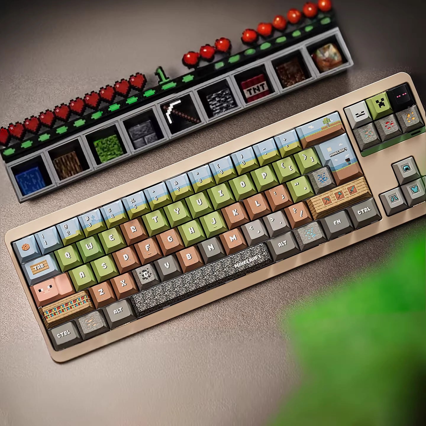 Minecraft theme design, R2 version, side engraved translucent characters/folded edges translucent side engraved keycaps, customized magnetic axis mechanical keyboard PBT thermal sublimation original factory highly personalized keycaps set