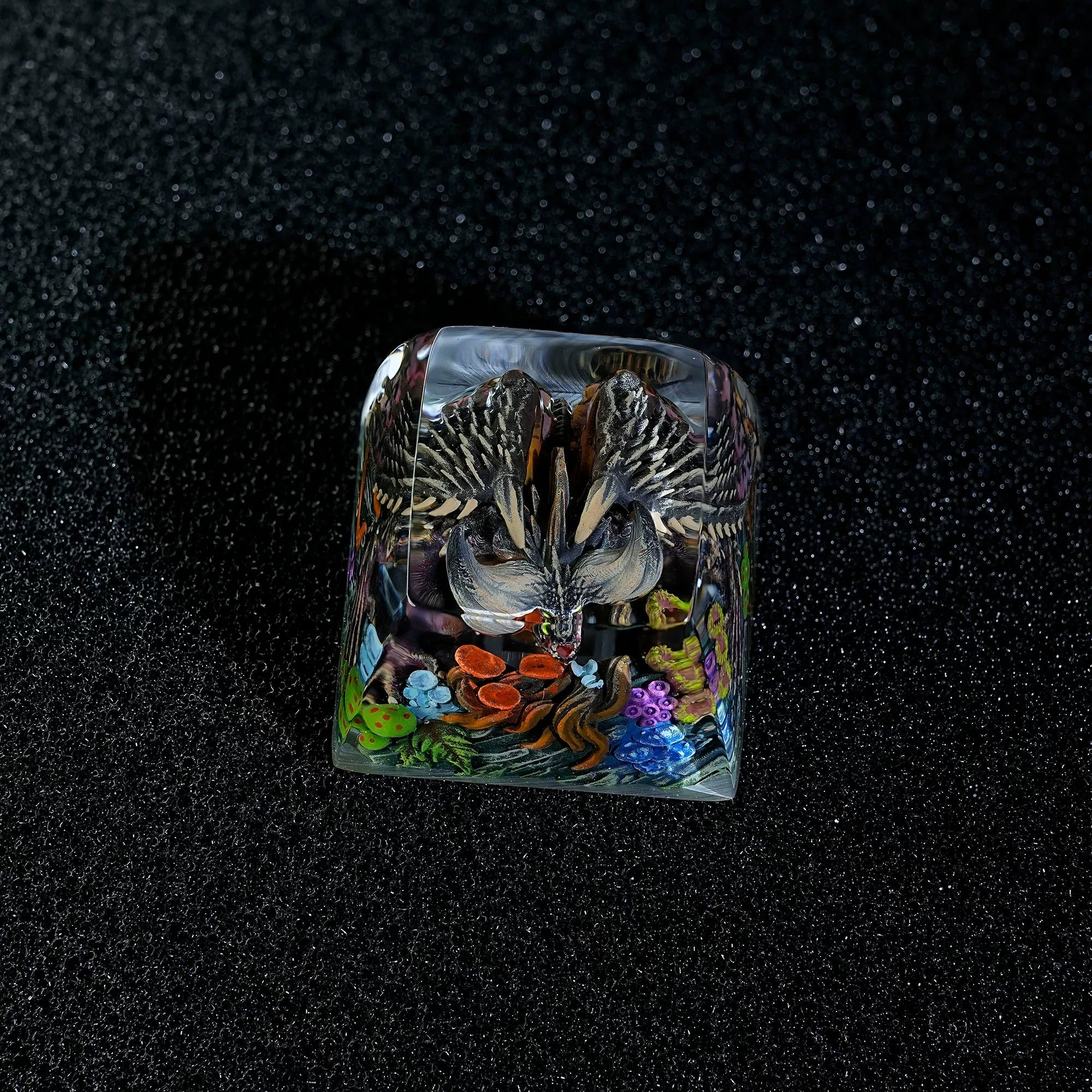 Monster Hunter, Nergigante, 1U crystal resin personalized keycaps, anime, gaming, cultural and creative peripheral products, mechanical keyboard decoration keycaps