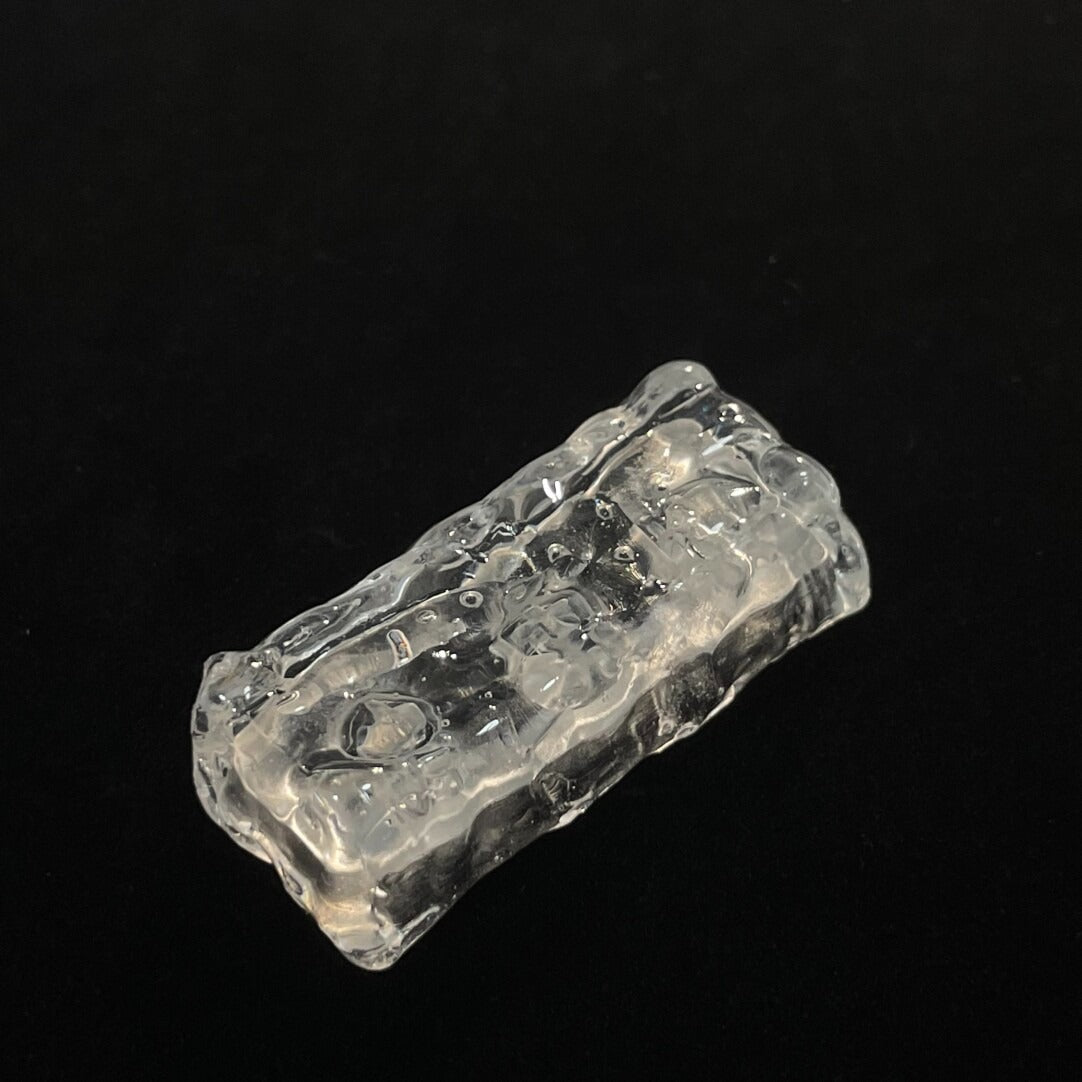 Ice cube shaped design with personalized keycaps, transparent ice creative decoration keycap set with large key positions