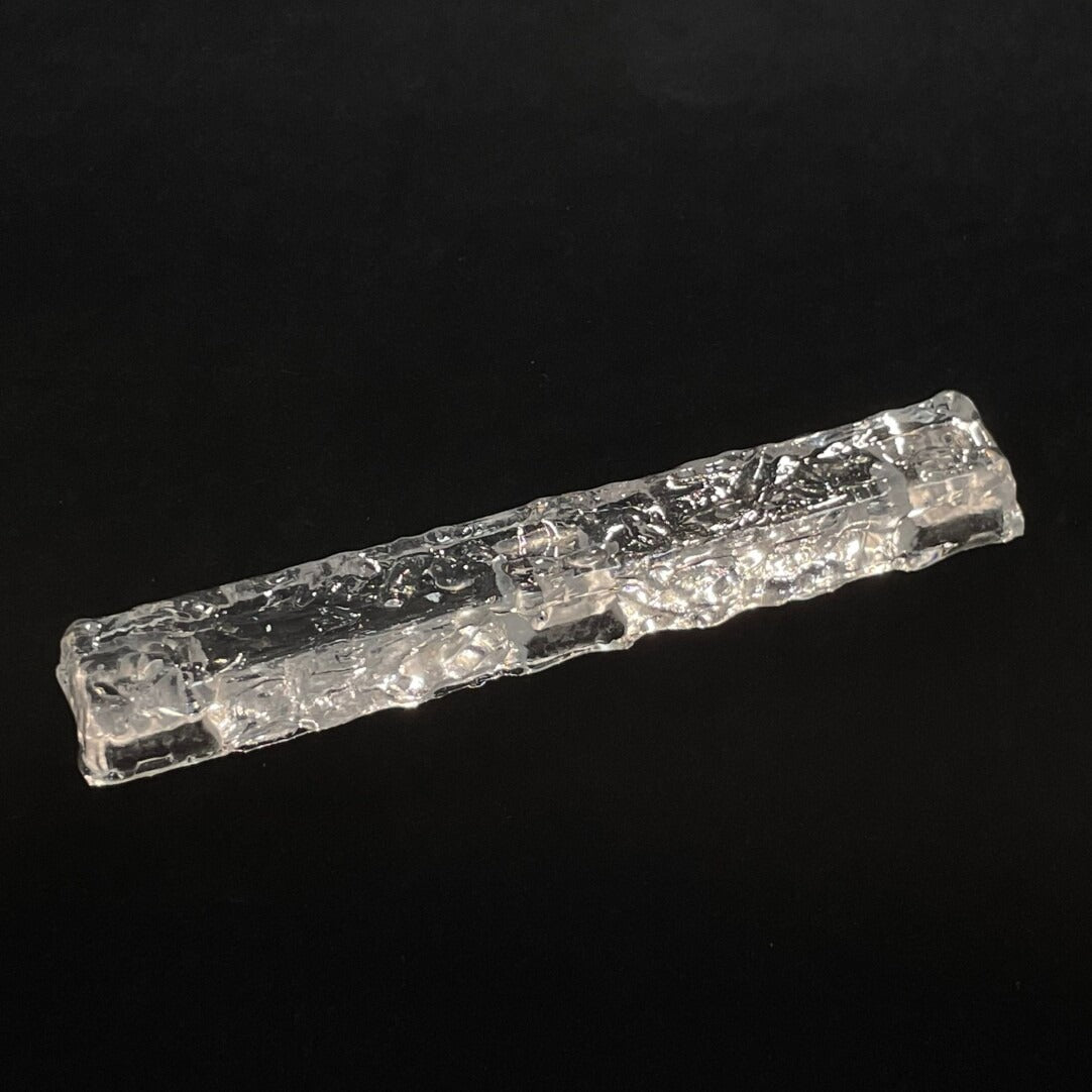 Ice cube shaped design with personalized keycaps, transparent ice creative decoration keycap set with large key positions