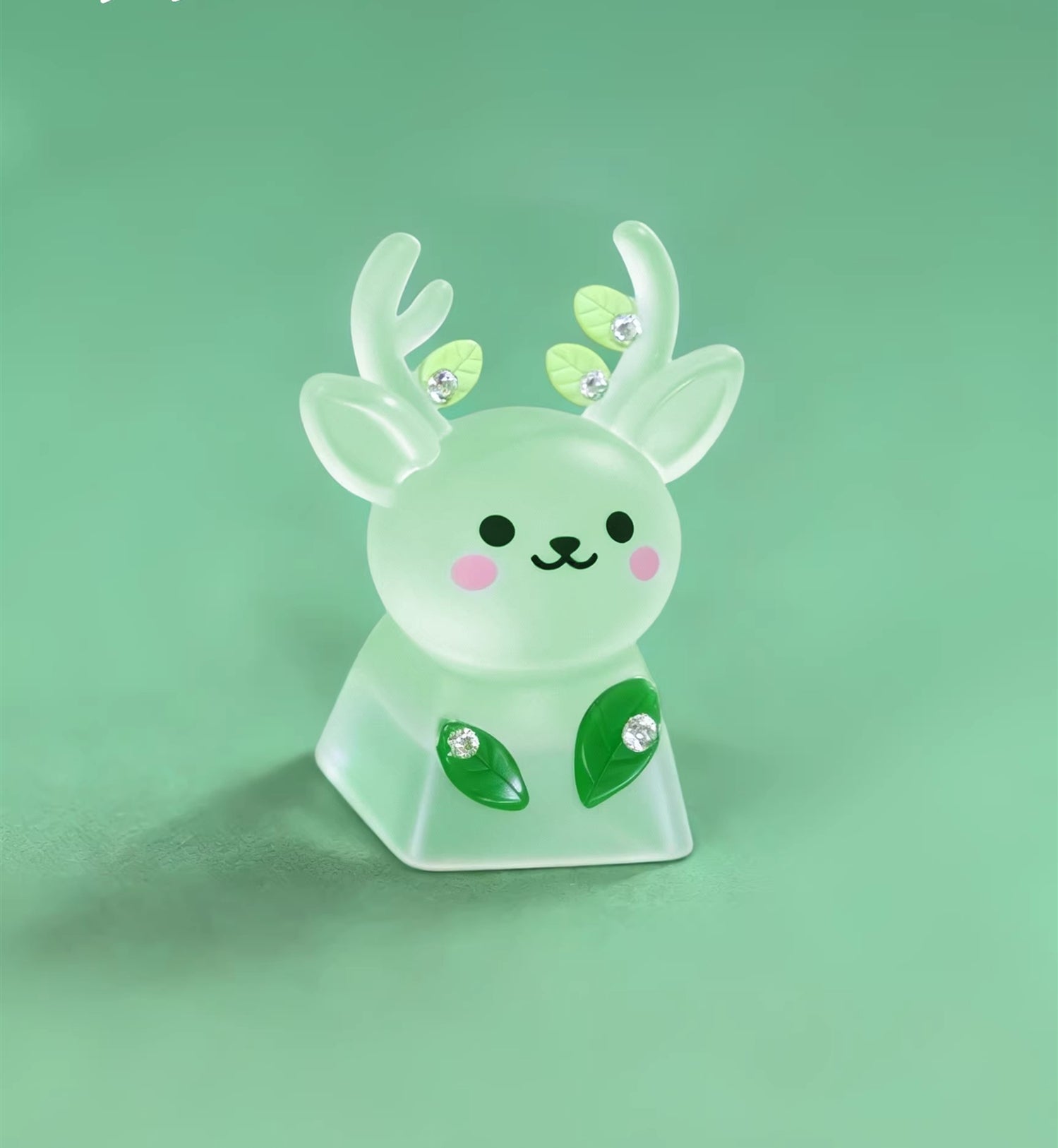 Original Forest Deer Keycap Resin Personalized Keycap Mist White/Light Green Mist Surface Half Transparent Hand Drilled/Hand drawn Deer Horn Leaves
