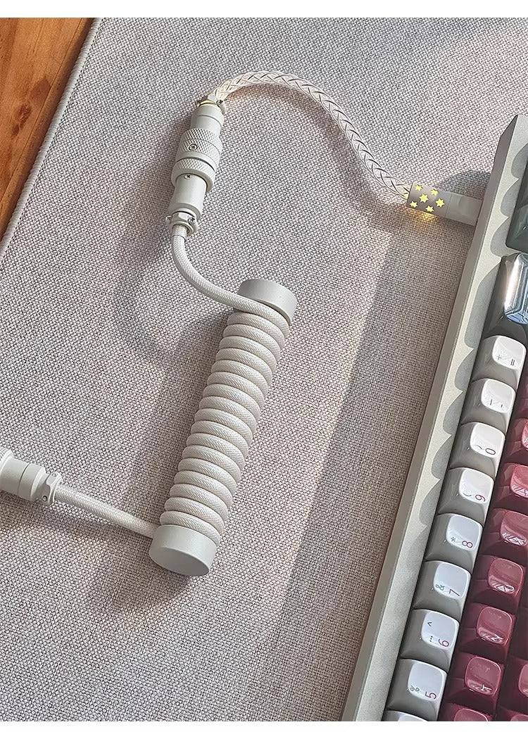 Three segment illuminated aviation plug cable customized keyboard cable 8k customized keyboard data cable