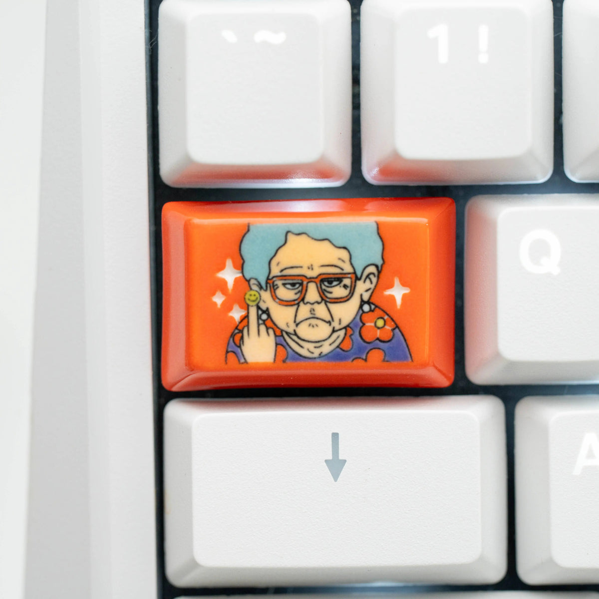 Grandpa and grandma are in a good mood. Illustration theme, hand drawn, creative underglaze color, ceramic keycaps, niche creativity, personalized keycaps, mechanical keyboards, DIY accessories, trendy customization, decorative keycaps