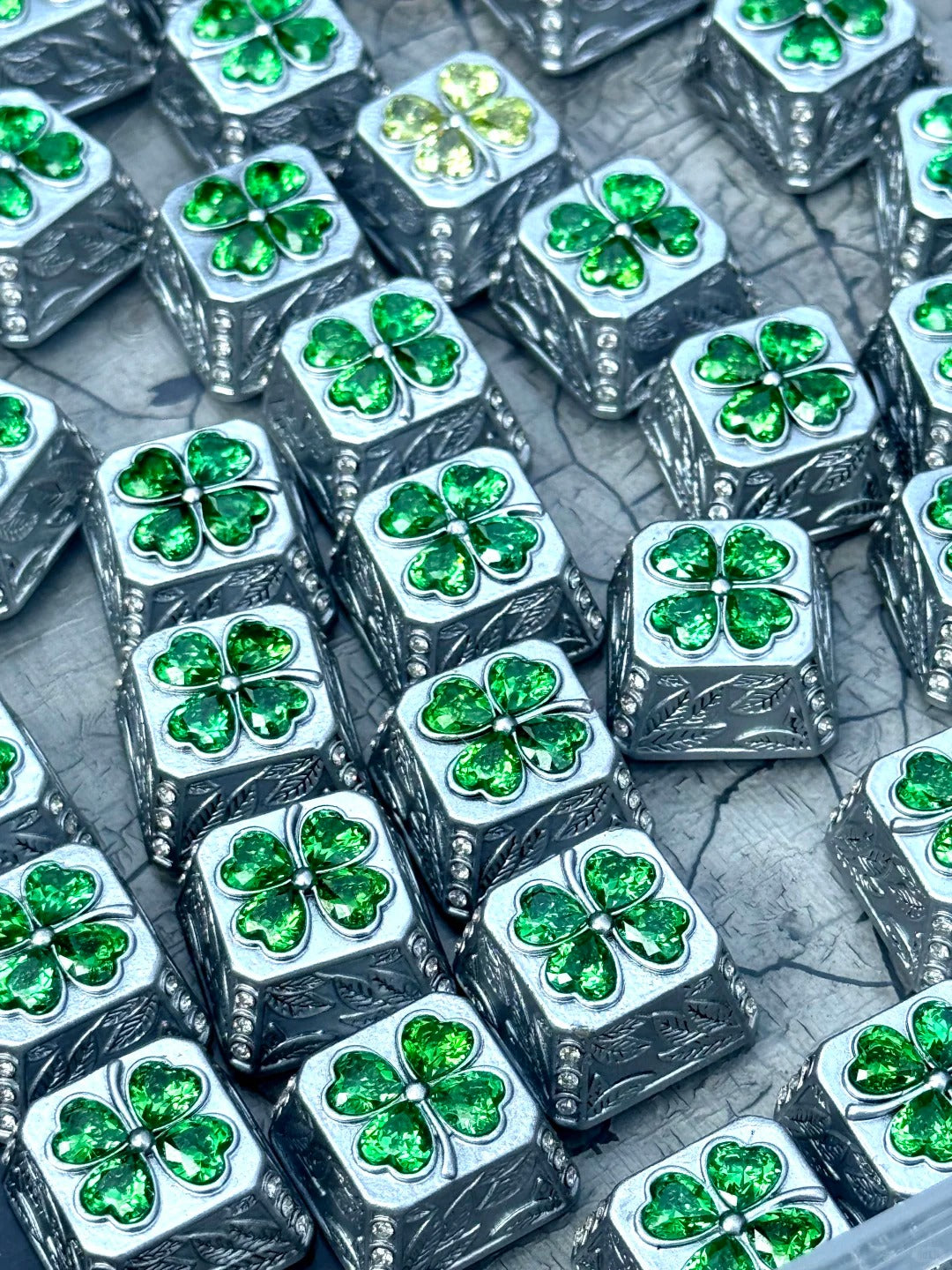 Lucky Four Leaves Clover, metal gemstone combined with personalized keycaps, lucky item mechanical keyboard decorative keycaps.