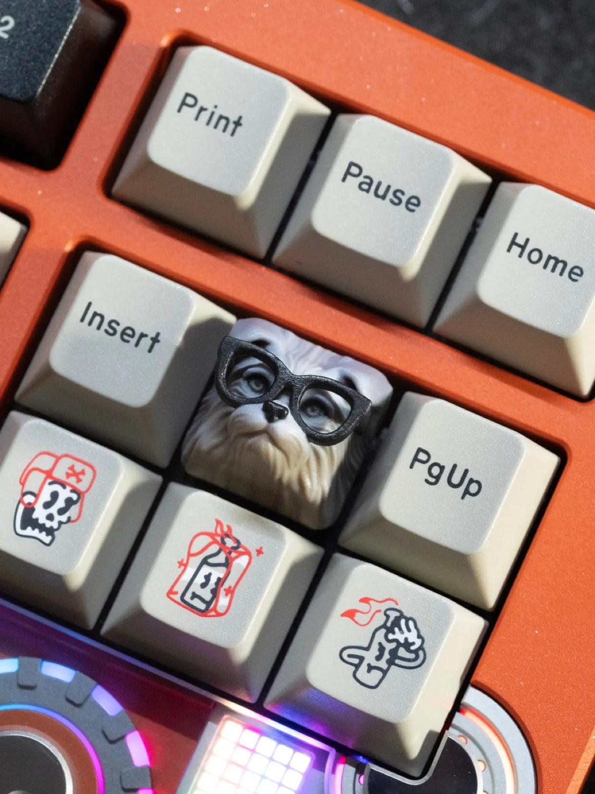 Pet and puppy themed design keycaps, not corroded or faded, three-dimensional modeling, anime, gaming, cultural creativity, personalized keycaps, mechanical keyboard decoration keycaps