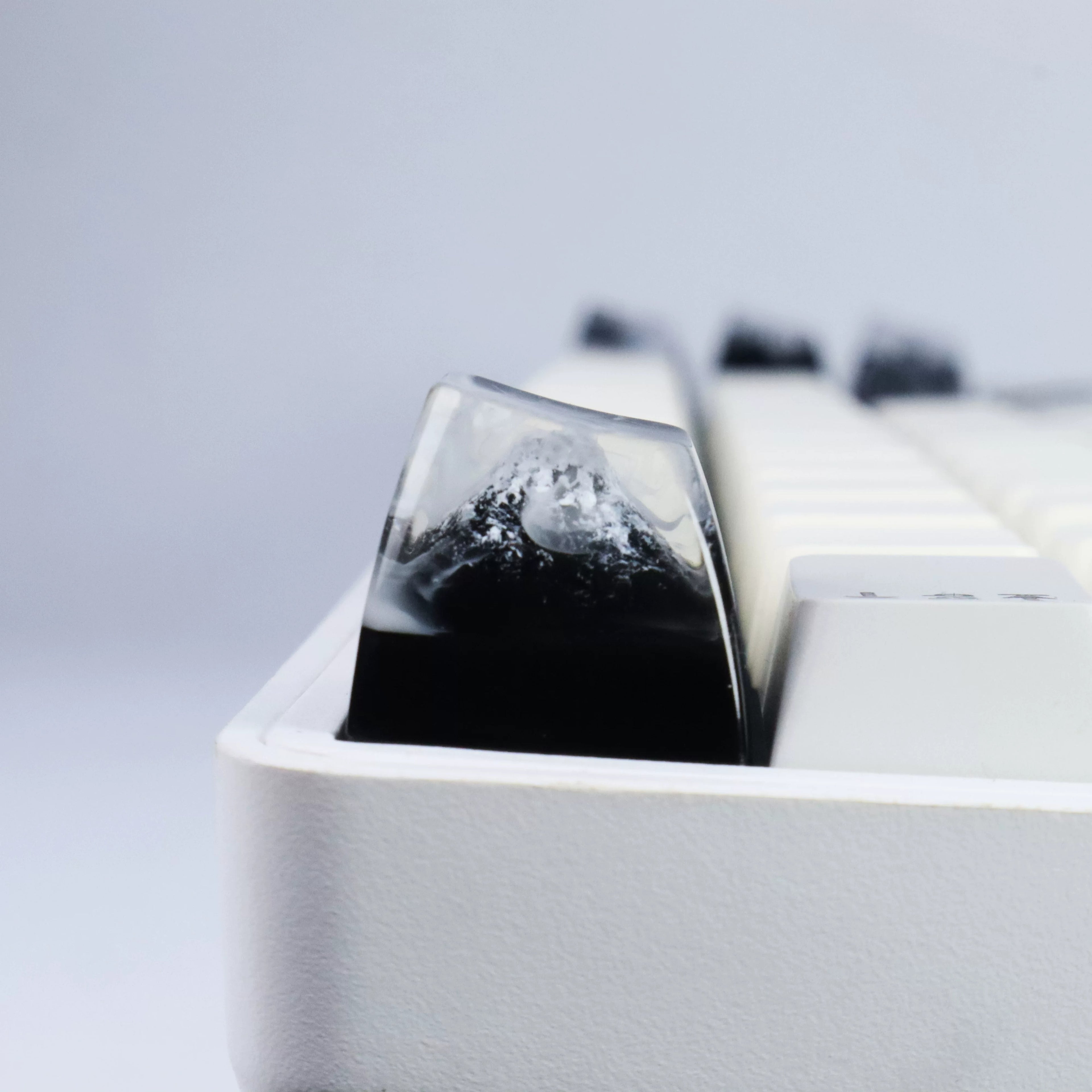 Ink wash style, crystal resin personalized keycaps, classical style resin handmade decorative keycaps
