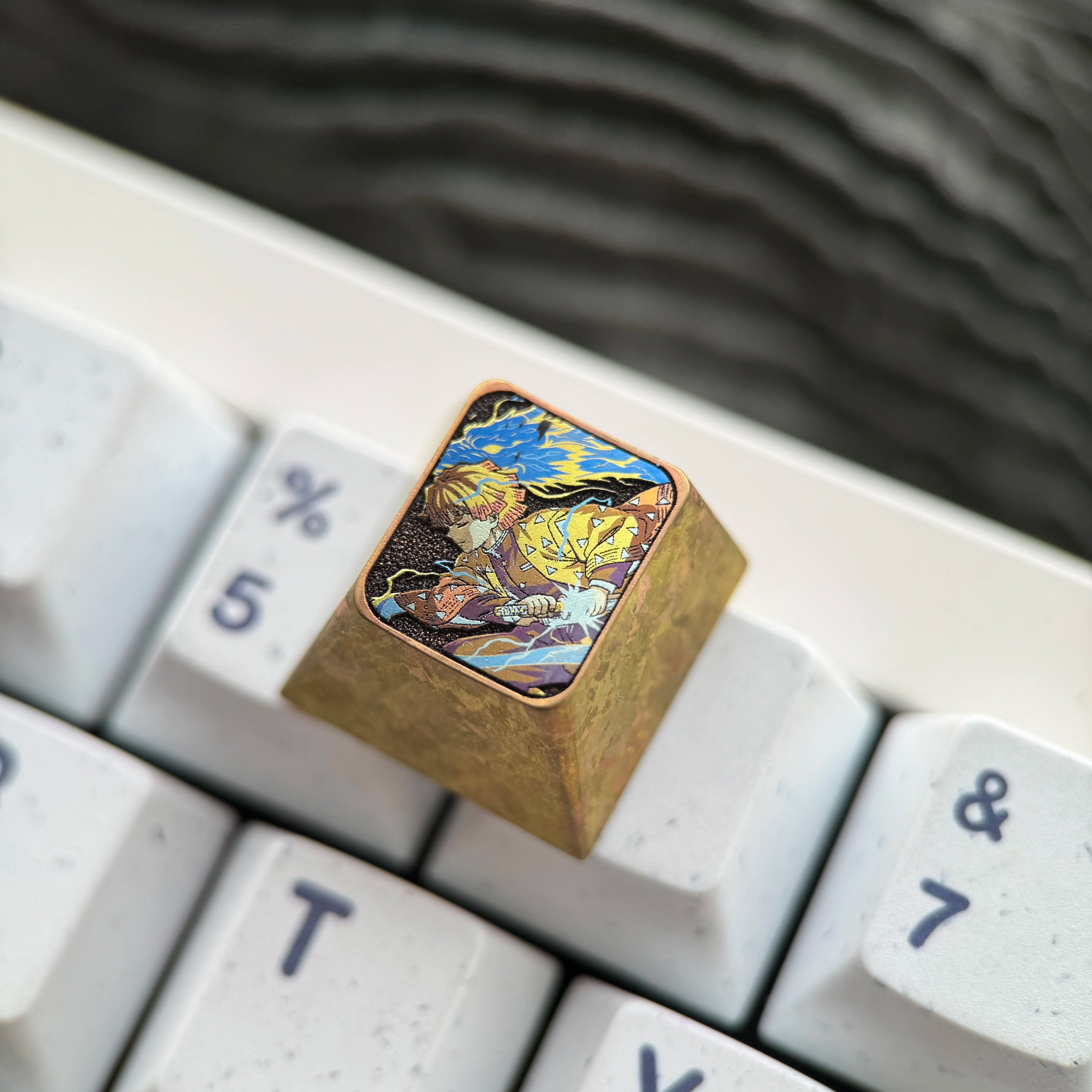 Demon Slayer: Kimetsu no Yaiba, Agatsuma Zenitsu, 1U Titanium Alloy Ice Crystal Personalized Keycaps, Anime Game Culture Creative Decorative Keycaps