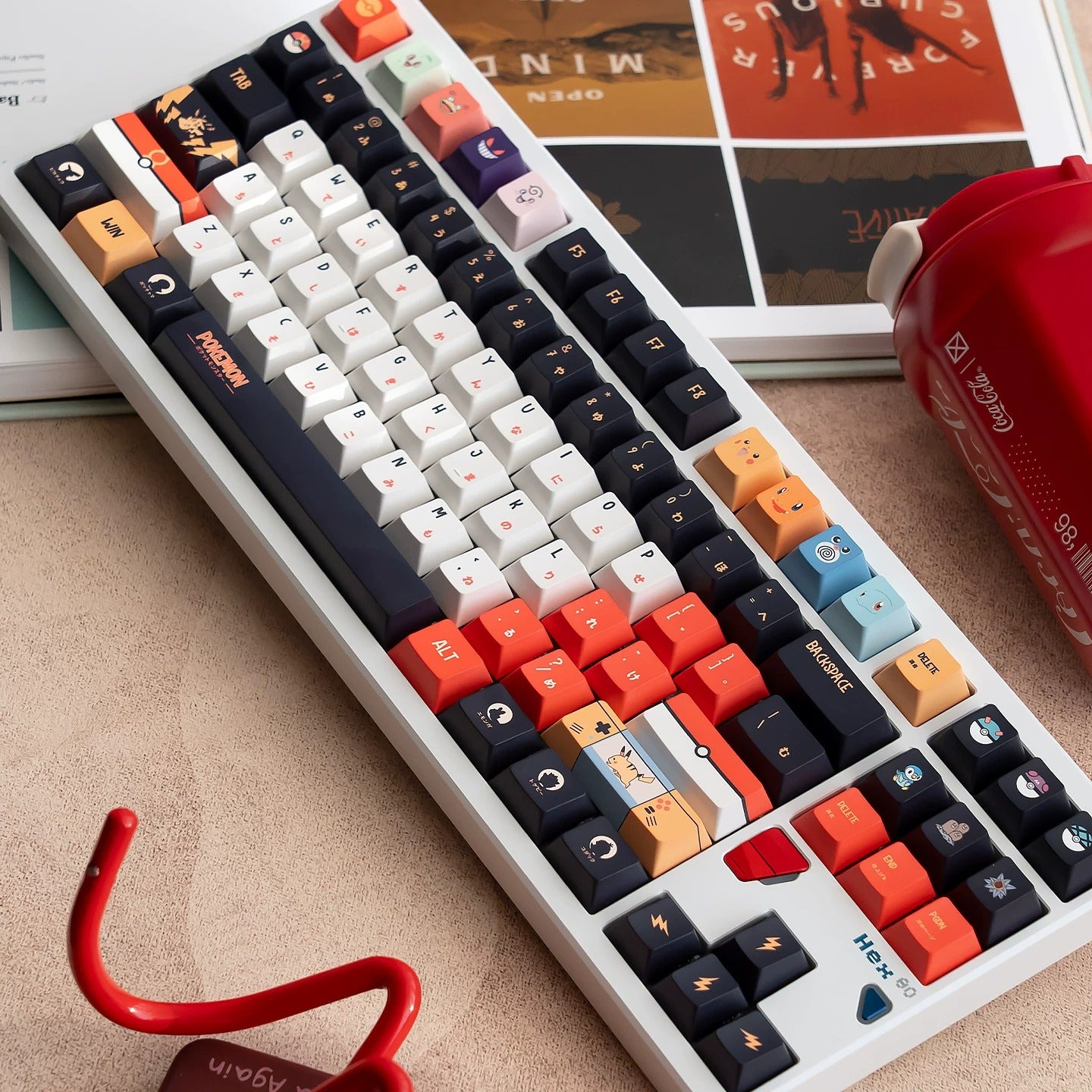 Pikachu themed keycap set, mechanical keycap PBT material material personalized keycap set, Animated cartoon keycaps, compatible with 61/64/68/75/84/87/104 mechanical keyboard replacement keycap