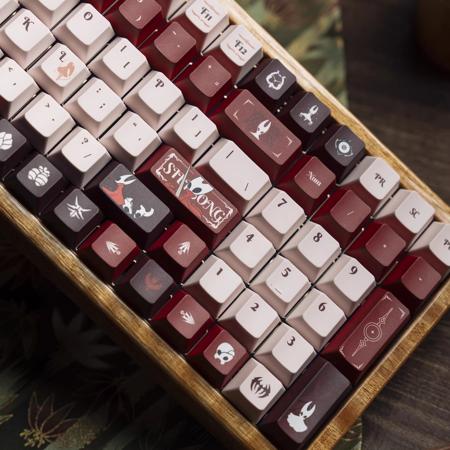 The Hollow Knight theme, PBT material, sublimation, Personalized keycap set, original factory height mechanical keyboard decorative keycap set