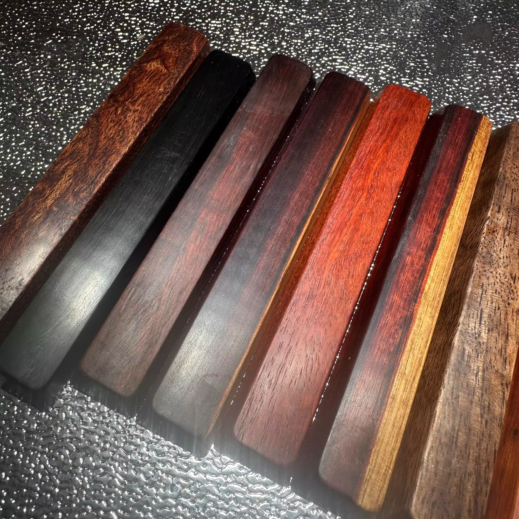 Wooden space bar, factory height/SA height, multiple types of wood to choose from, 6.25U wooden art personalized keycaps