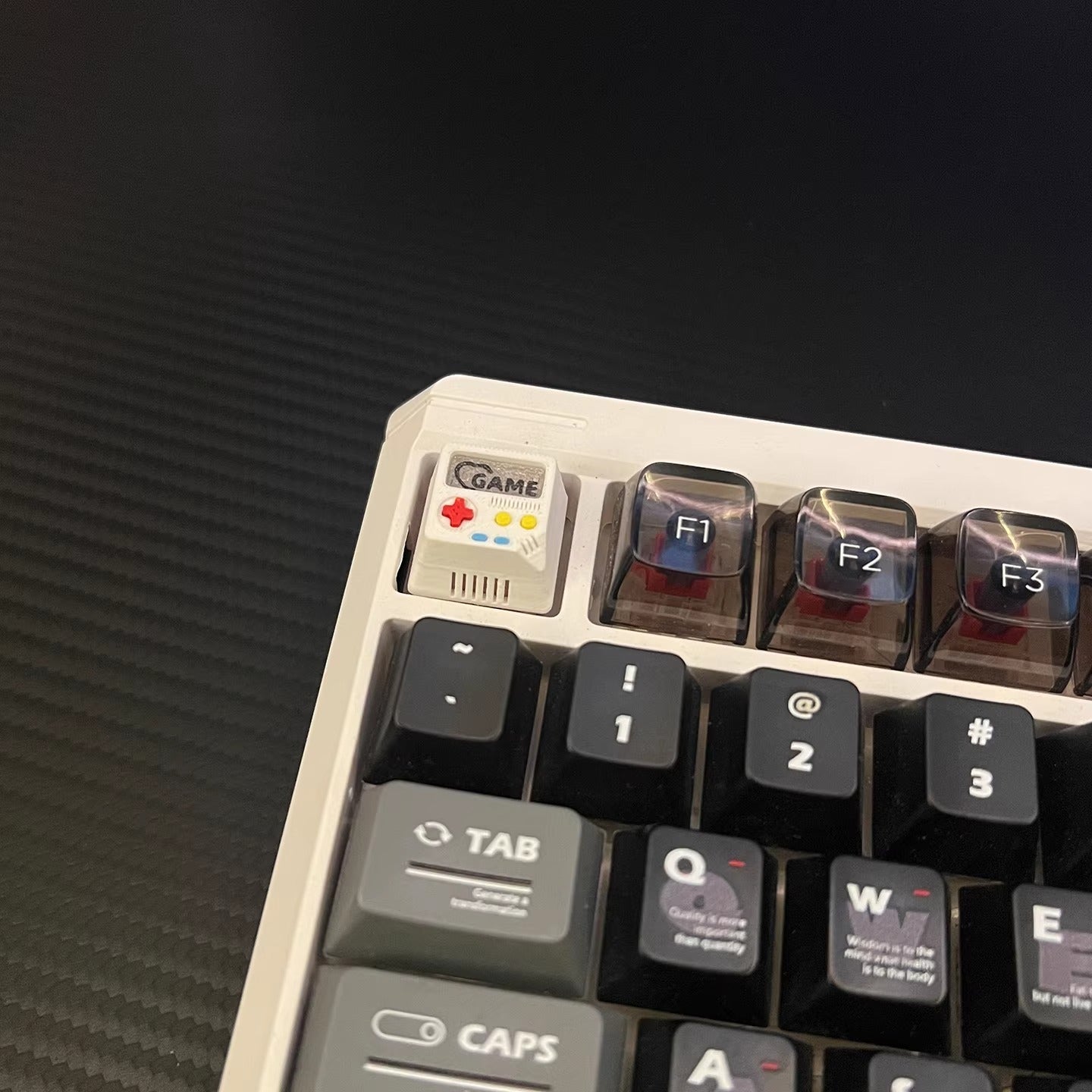 Game boy, 3D printed resin material personalized keycap, game themed translucent decorative keycap