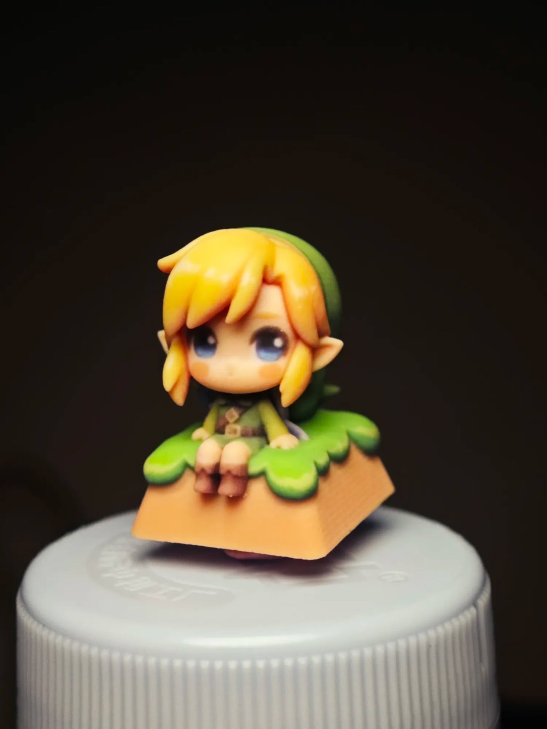 Legend of Zelda Cute Cartoon Version, Link/Princess Zelda, Multi colored resin printing and coloring, three-dimensional modeling, anime, gaming, cultural creativity, personalized keycaps, mechanical keyboard decoration keycaps