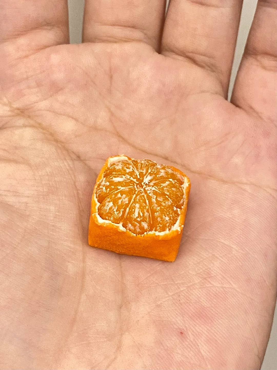 Simulated fruit series keycaps, handmade personalized keycaps made of soft clay material, mechanical keyboard creatively decorated keycaps