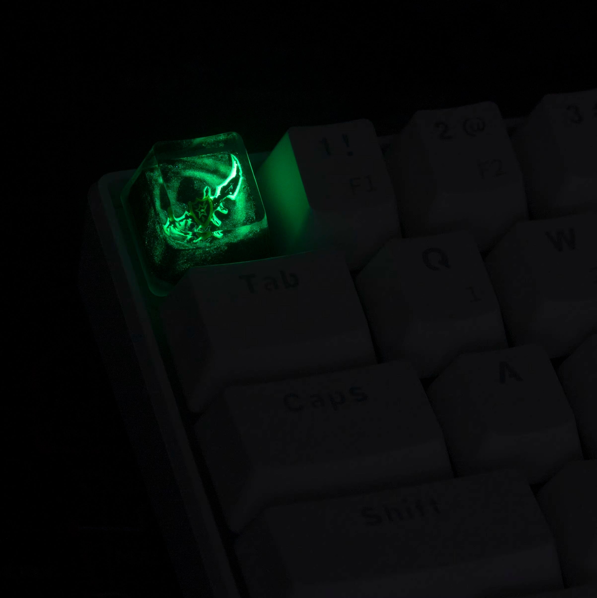 World of Warcraft Prop Skill Symbols Personalized Keycaps, The Twin Blades of Azzinoth Crystal Resin Decorative Keycaps, Anime Game Culture Peripheral Keycaps