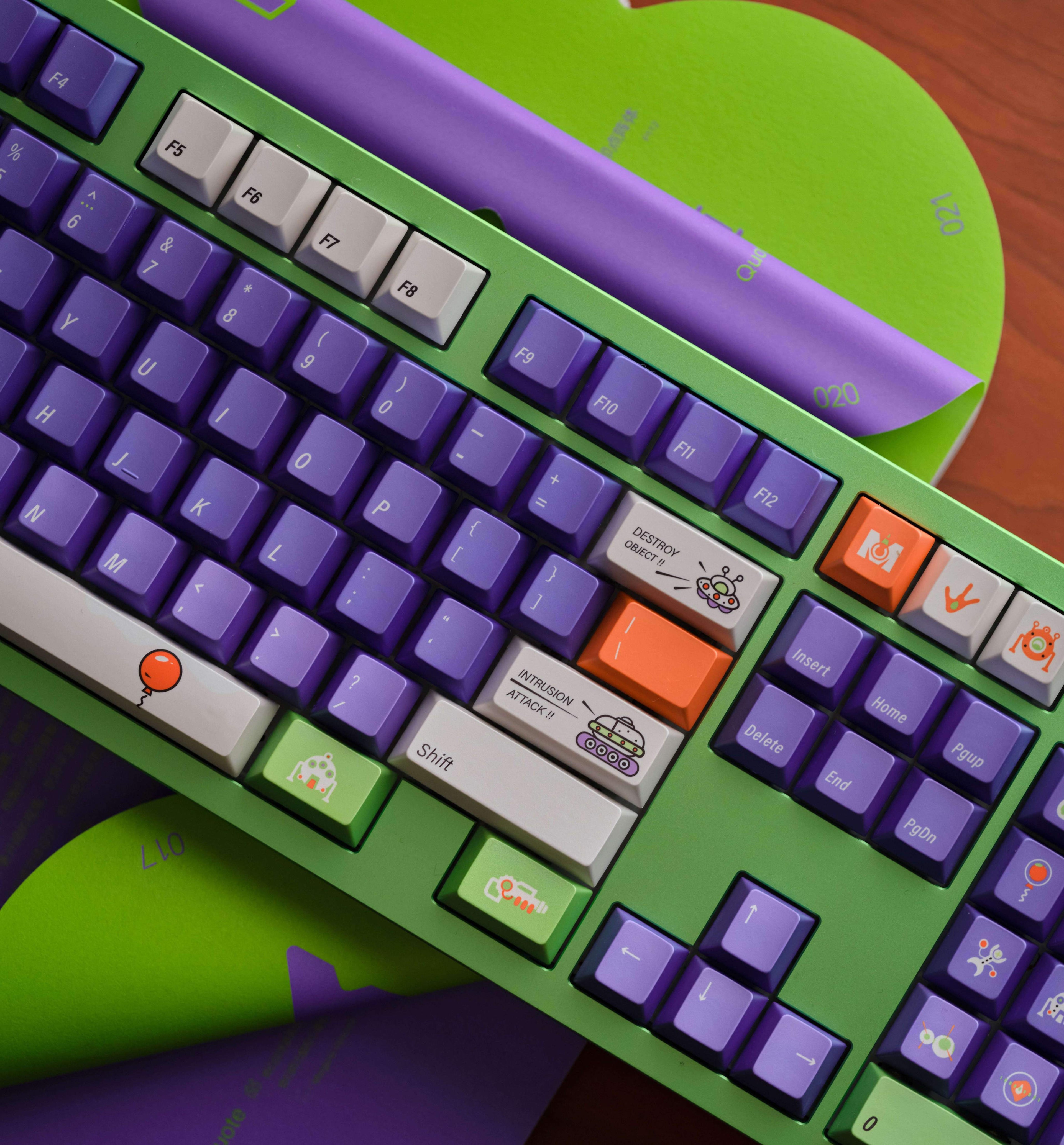 Toy Story, Buzz Lightyear themed design personalized keycaps, soft light original factory high sublimation process PBT material decorative keycap set