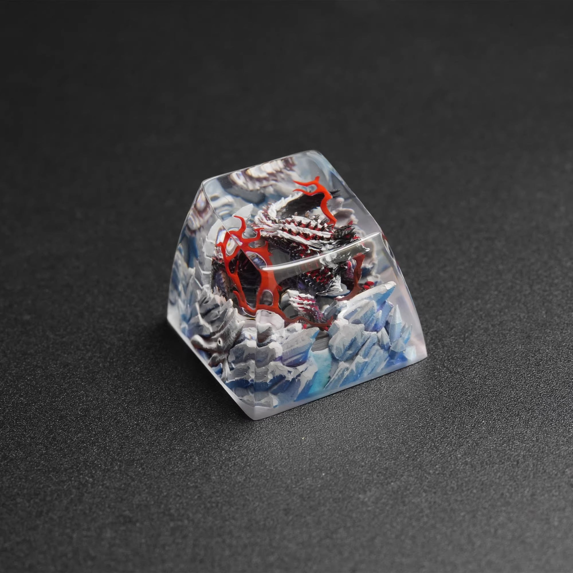 Monster Hunter, Zinogre, 1U Crystal Resin molded personalized keycaps, handcrafted keycaps decorated by artisans