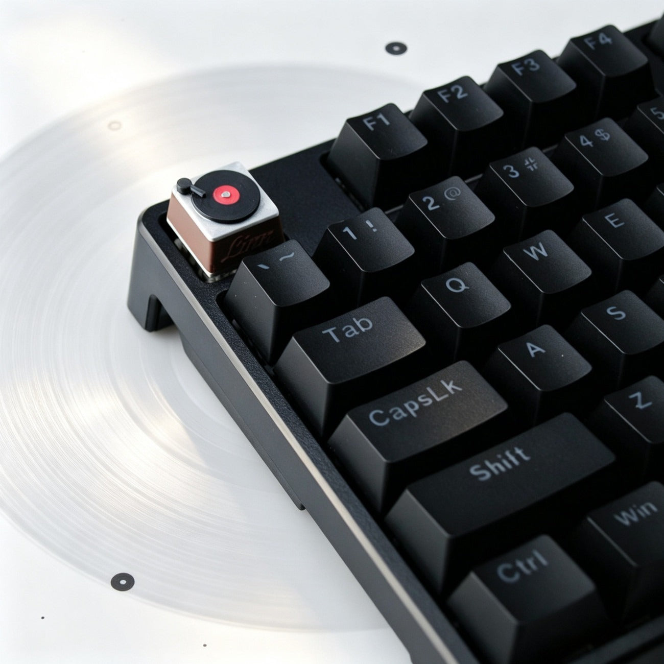 Welfare style, record player, retro vinyl record player, personalized resin printing, mechanical keyboard, 3D keycap, record theme creative ESC keycap