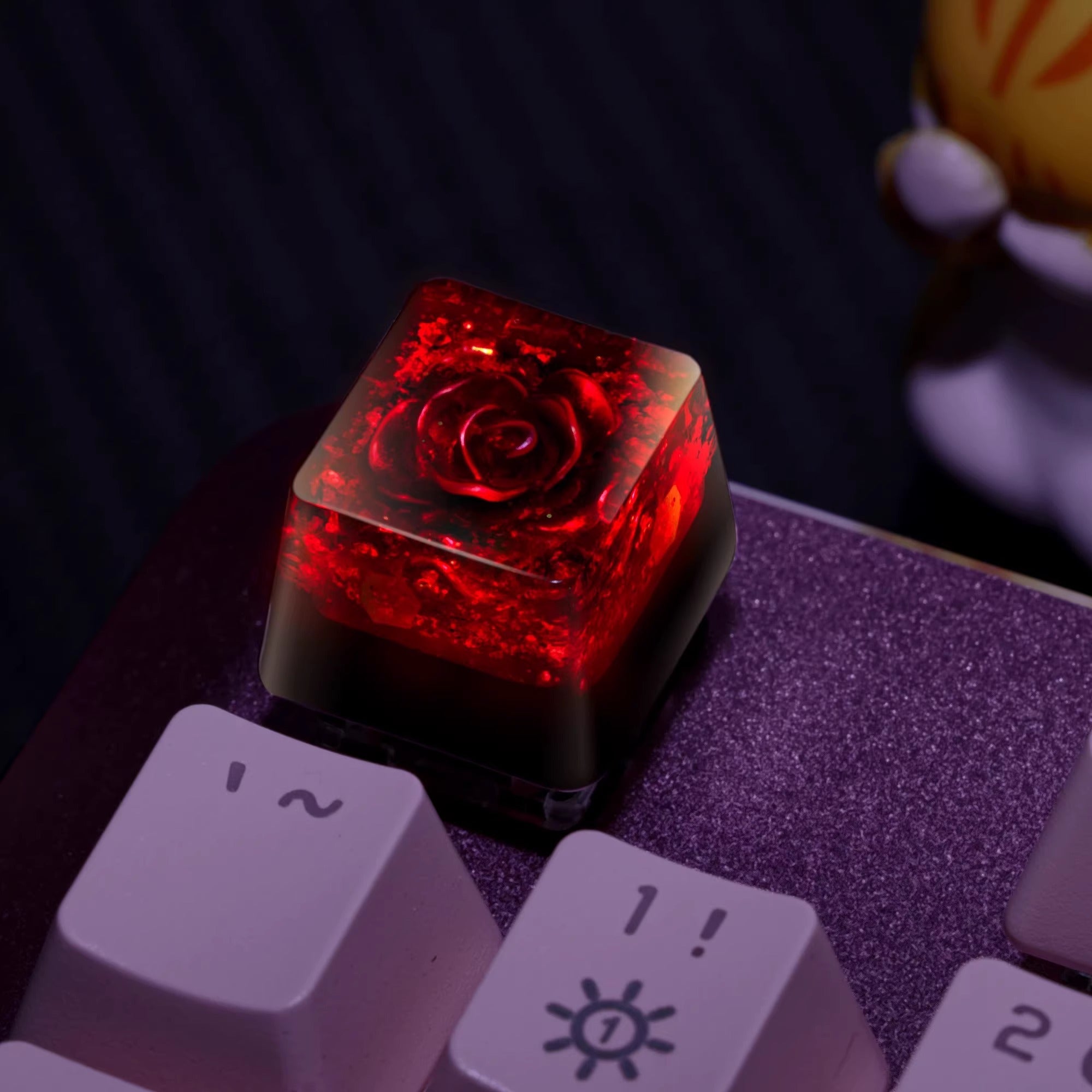 Knight and Rose, crystal resin personalized keycaps, medieval style creative keyboard decorative keycaps.