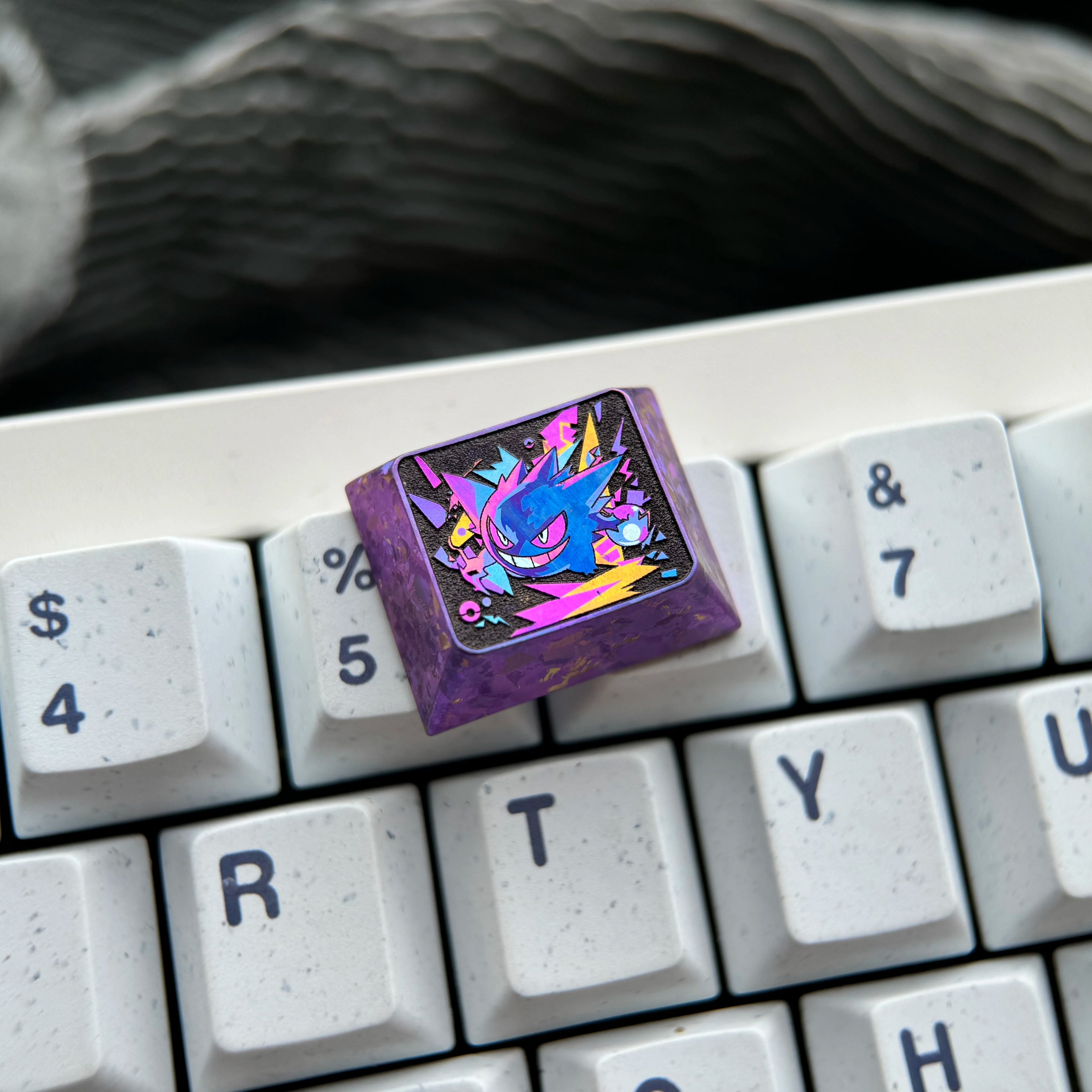 Pok é mon series, gengar theme, 1.25U titanium alloy personalized keycaps, customized decorative keycaps for anime and game culture creativity