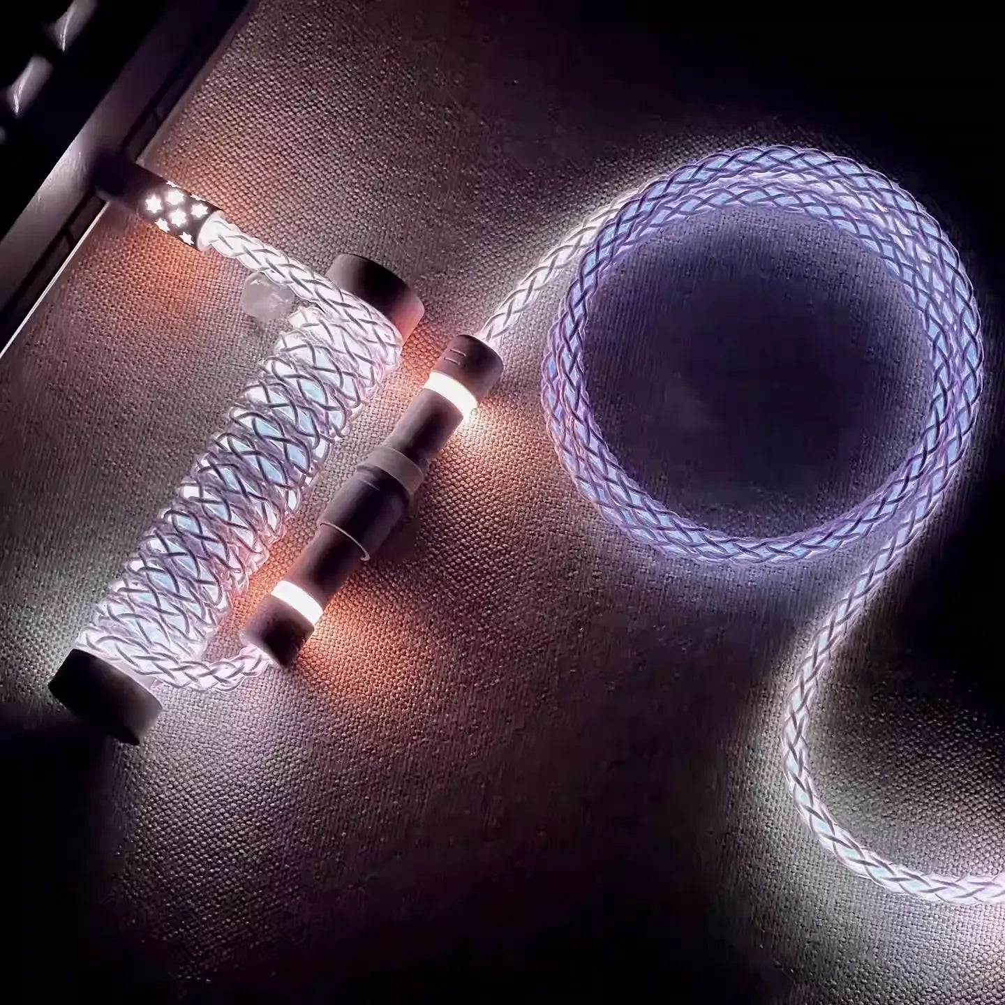 Pink/purple, single crystal copper spiral integral luminous aviation plug, manually customized data cable, keyboard cable