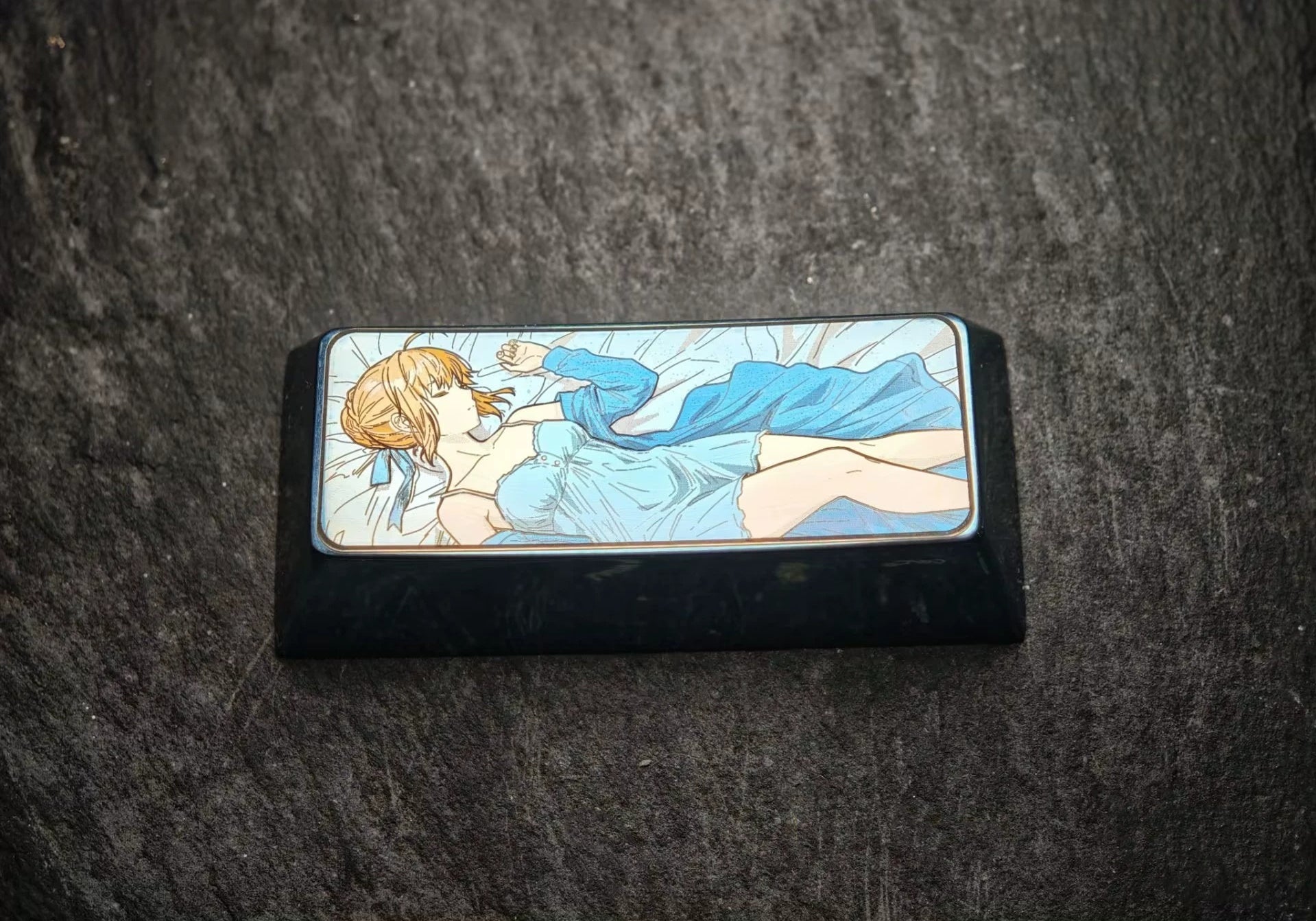 FATE series: Nightwear Altria Pendragon titanium alloy keycaps, 2.25U titanium alloy personalized keycaps, anime and game metal art decorative keycaps, mechanical keyboard replacement keycaps